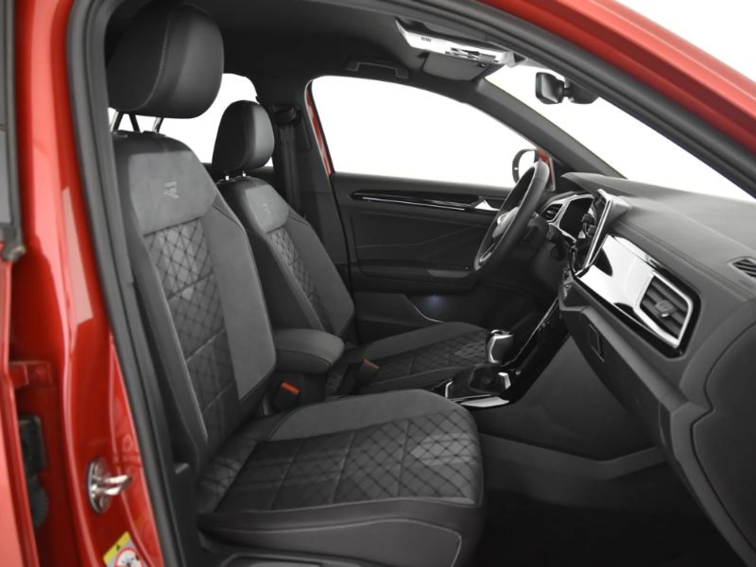 VOLKSWAGEN T ROC R LINE 1.5 TSI 110KW (150CV) DSG - Foto 5