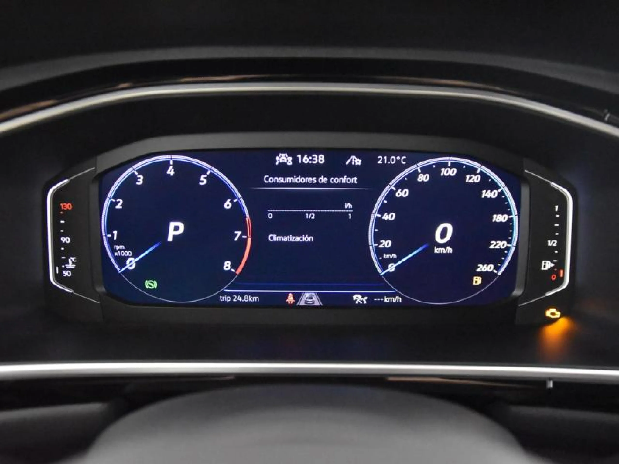 VOLKSWAGEN T ROC R LINE 1.5 TSI 110KW (150CV) DSG - Foto 15