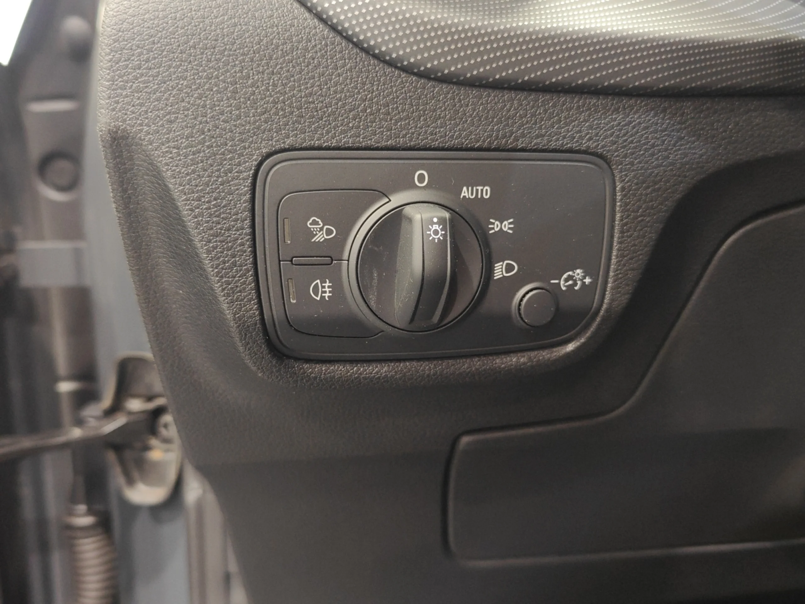 AUDI Q2 SPORT 35 TFSI 110KW (150CV) S TRONIC - Foto 12