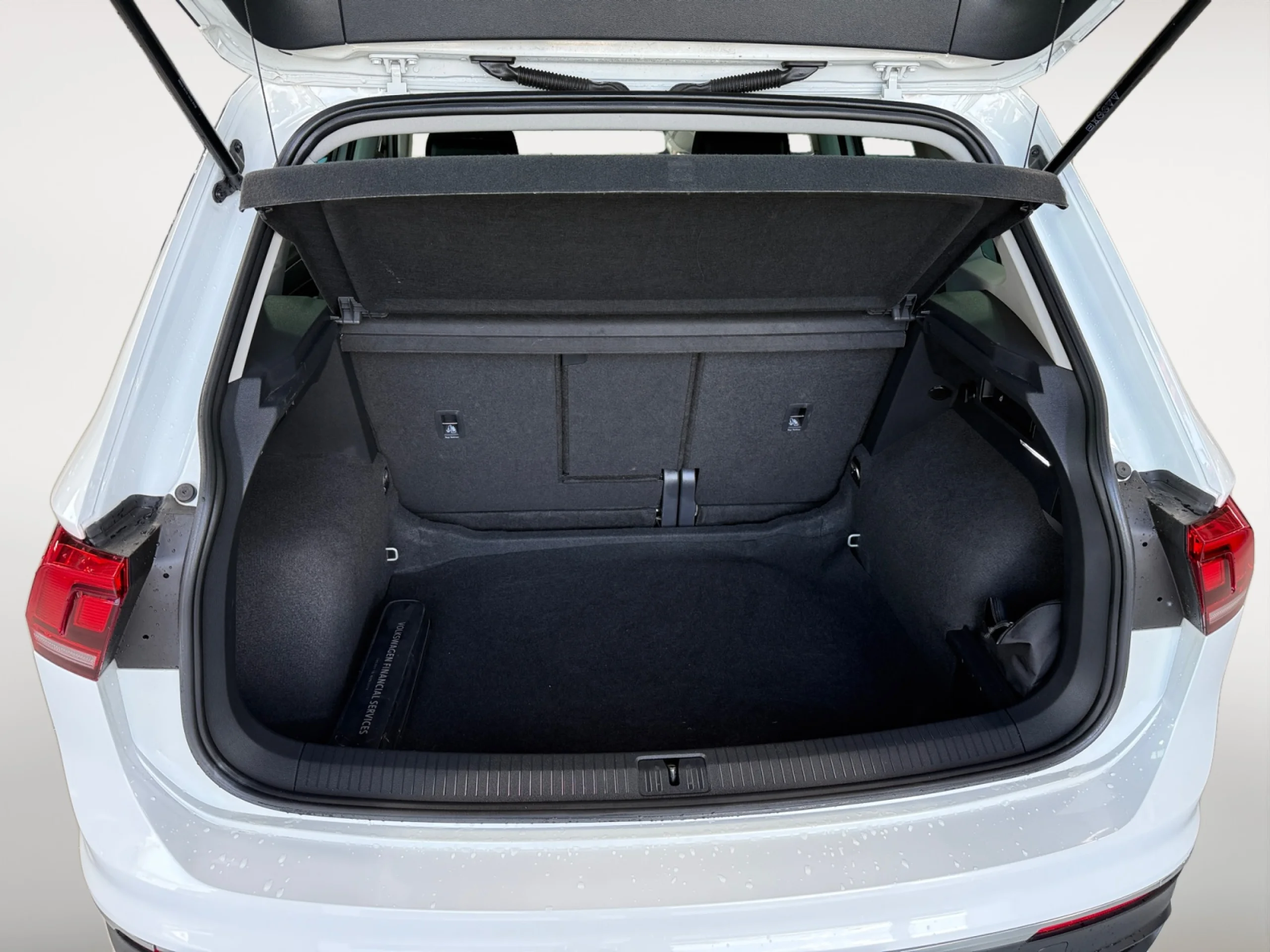 VOLKSWAGEN TIGUAN LIFE 1.5 TSI 110KW (150CV) DSG - Foto 7