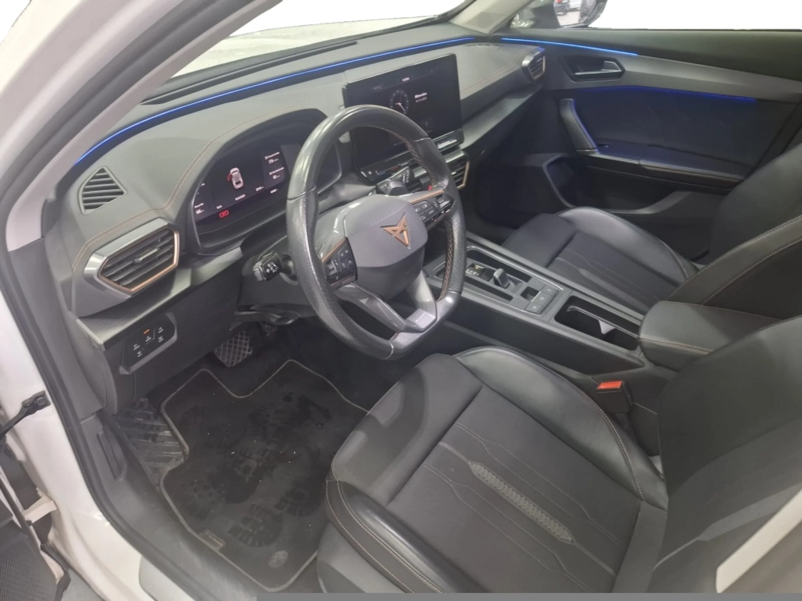 CUPRA FORMENTOR 1.5 TSI 110KW (150 CV) DSG - Foto 8