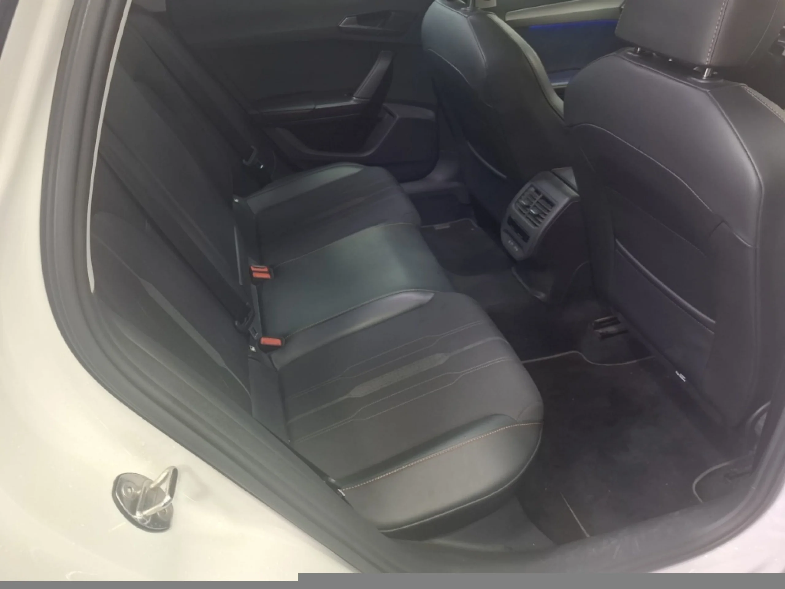 CUPRA FORMENTOR 1.5 TSI 110KW (150 CV) DSG - Foto 9