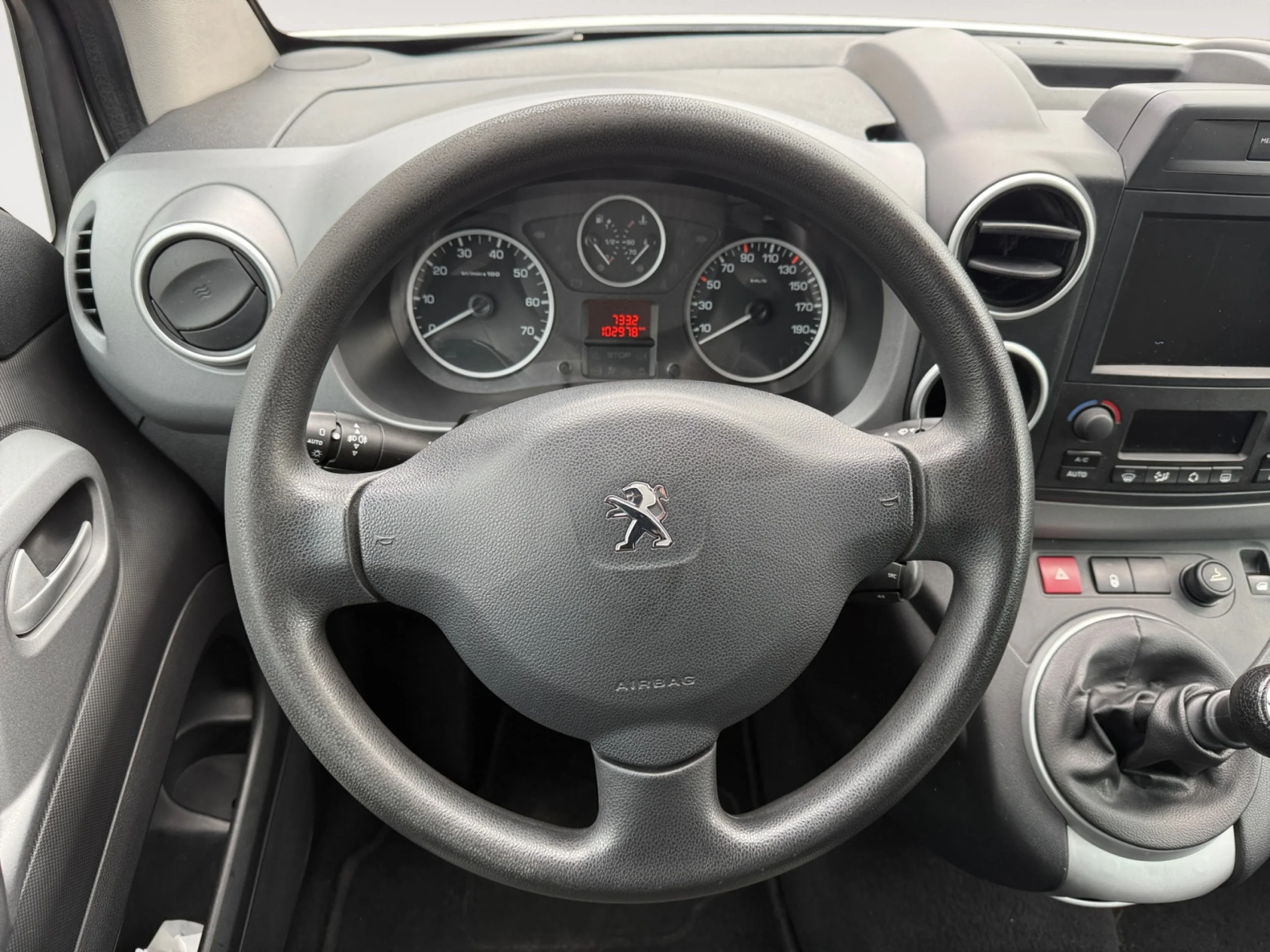 PEUGEOT Partner TEPEE ACTIVE 1.6 BLUEHDI 120 - Foto 11