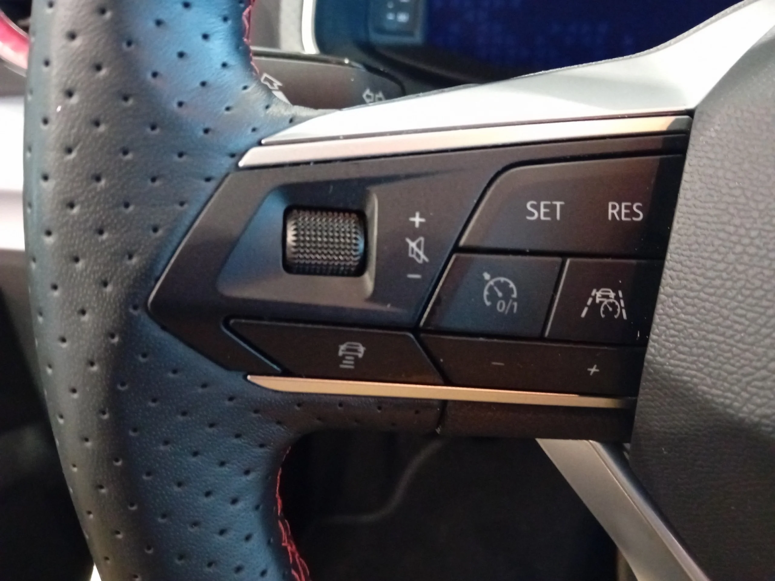 SEAT ARONA 1.0 TSI 85KW (115CV) DSG FR SPECIAL ED - Foto 11