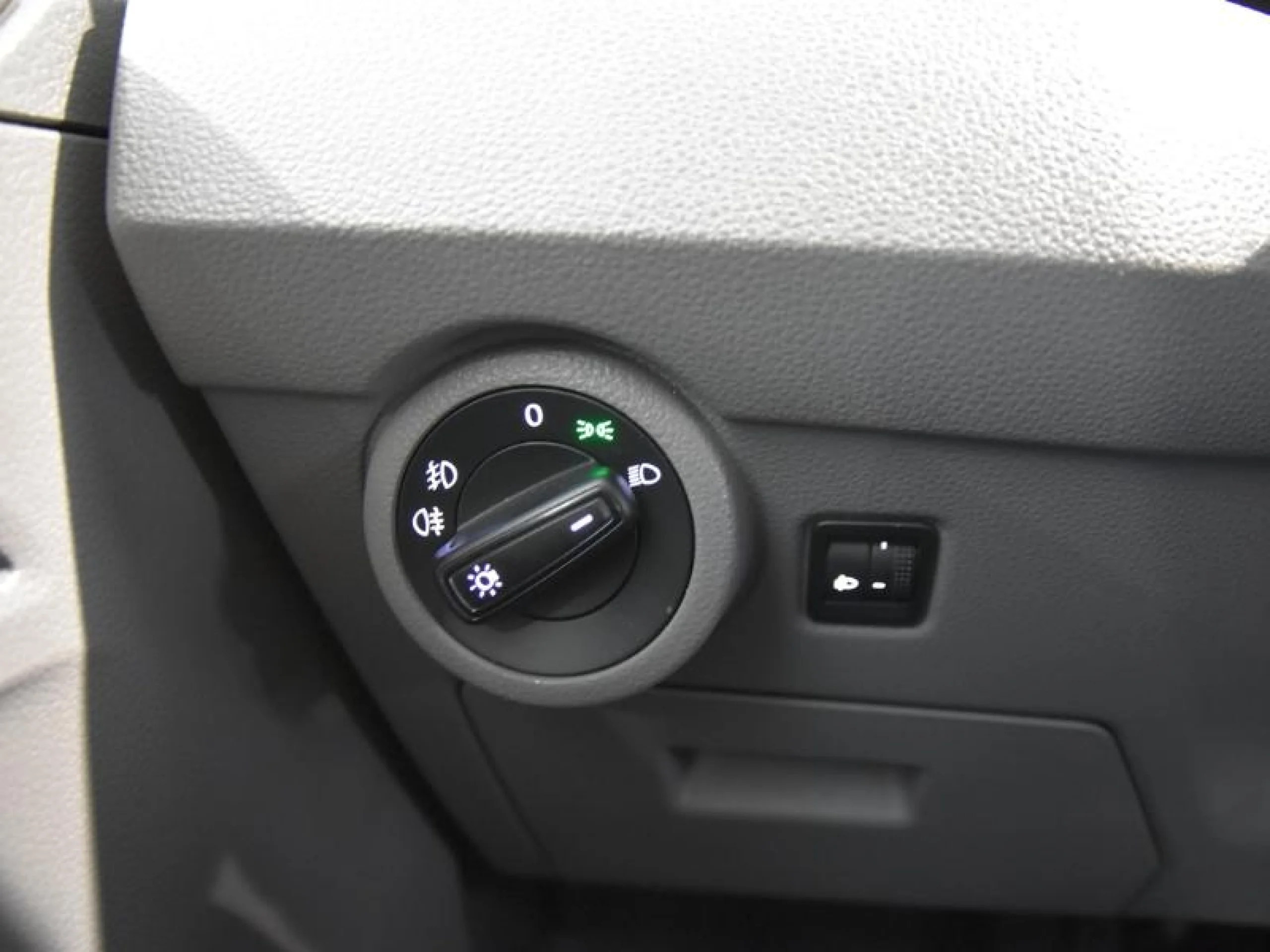 VOLKSWAGEN TRANSPORTER FURGÓN 2.0TDI BMT LARGA 81KW - Foto 15