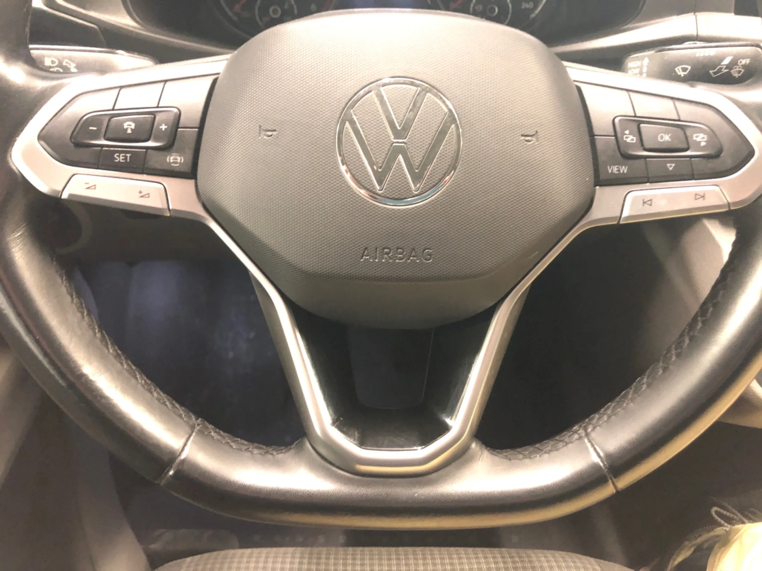 VOLKSWAGEN TRANSPORTER 6.1 FURGON BATALLA LARGA 2.0 TDI 110 KW (150 CV) 6 VEL. 2.800 - Foto 9