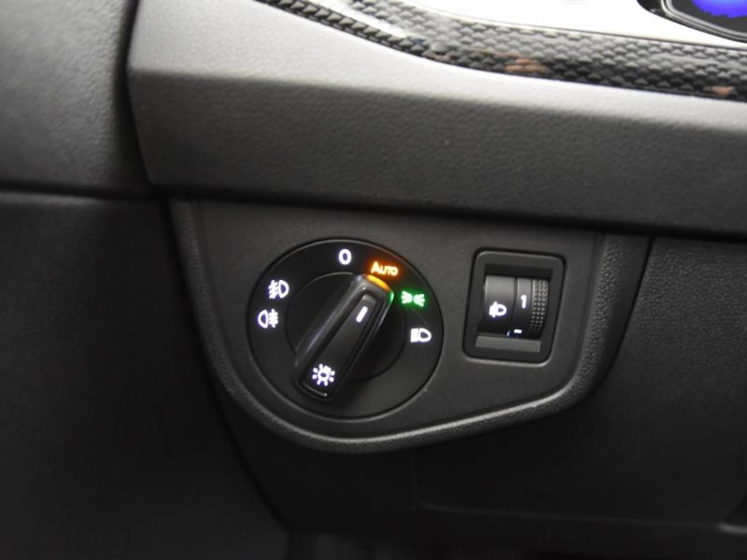 VOLKSWAGEN TAIGO LIFE 1.0 TSI 81KW (110CV) - Foto 17