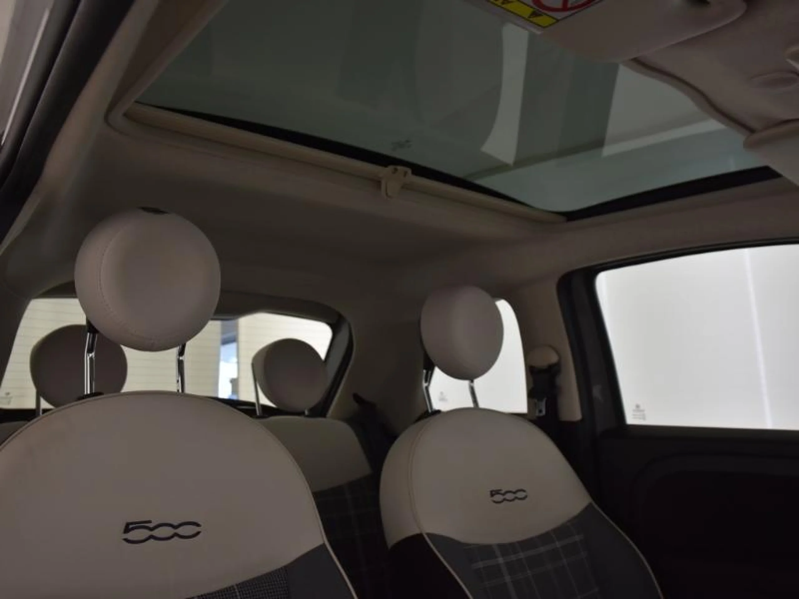 FIAT 500 ROCKSTAR 1.2 8V 51KW (69 CV) - Foto 9