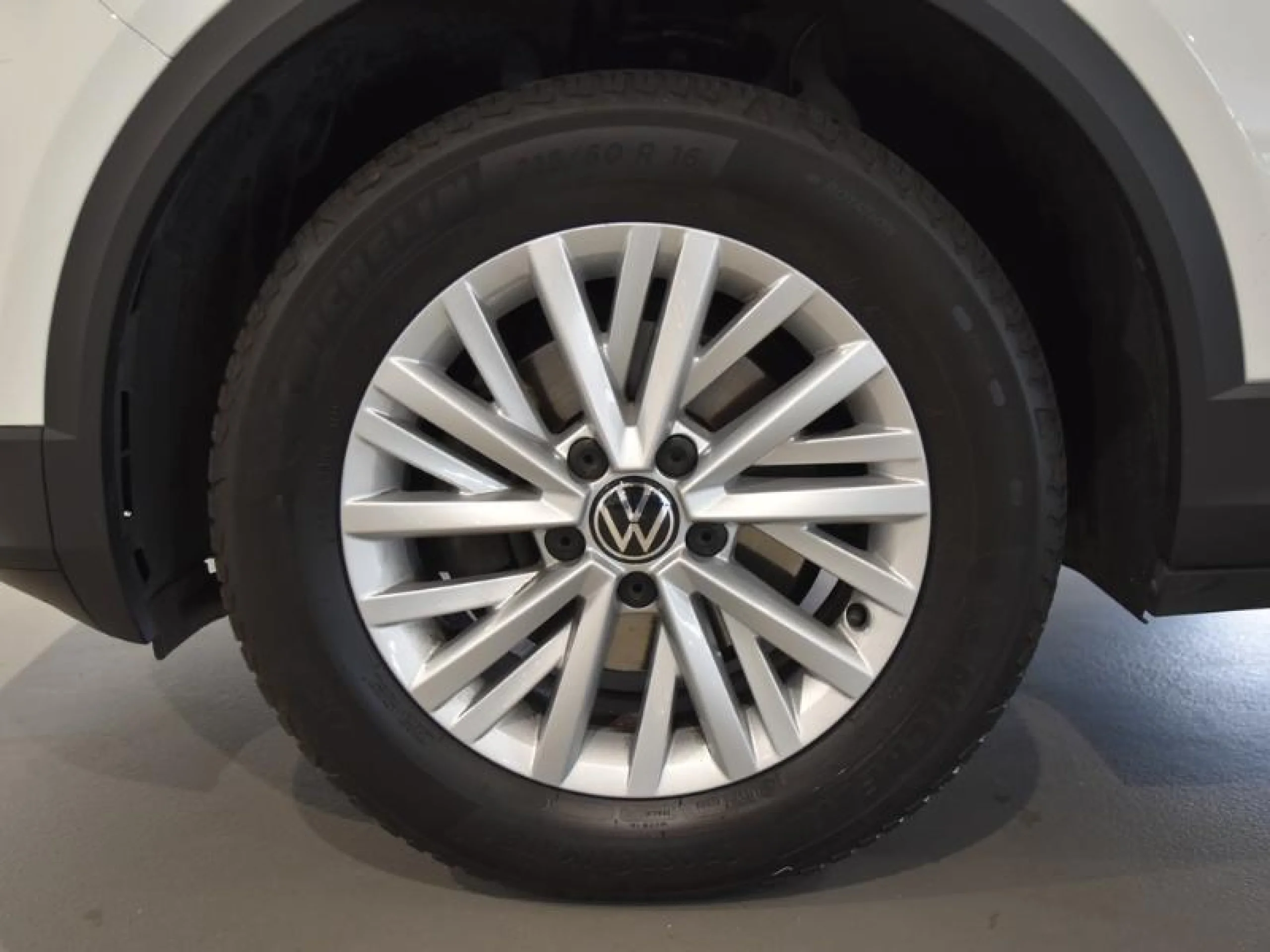 VOLKSWAGEN T ROC ADVANCE 1.6 TDI 85KW (115CV) - Foto 8