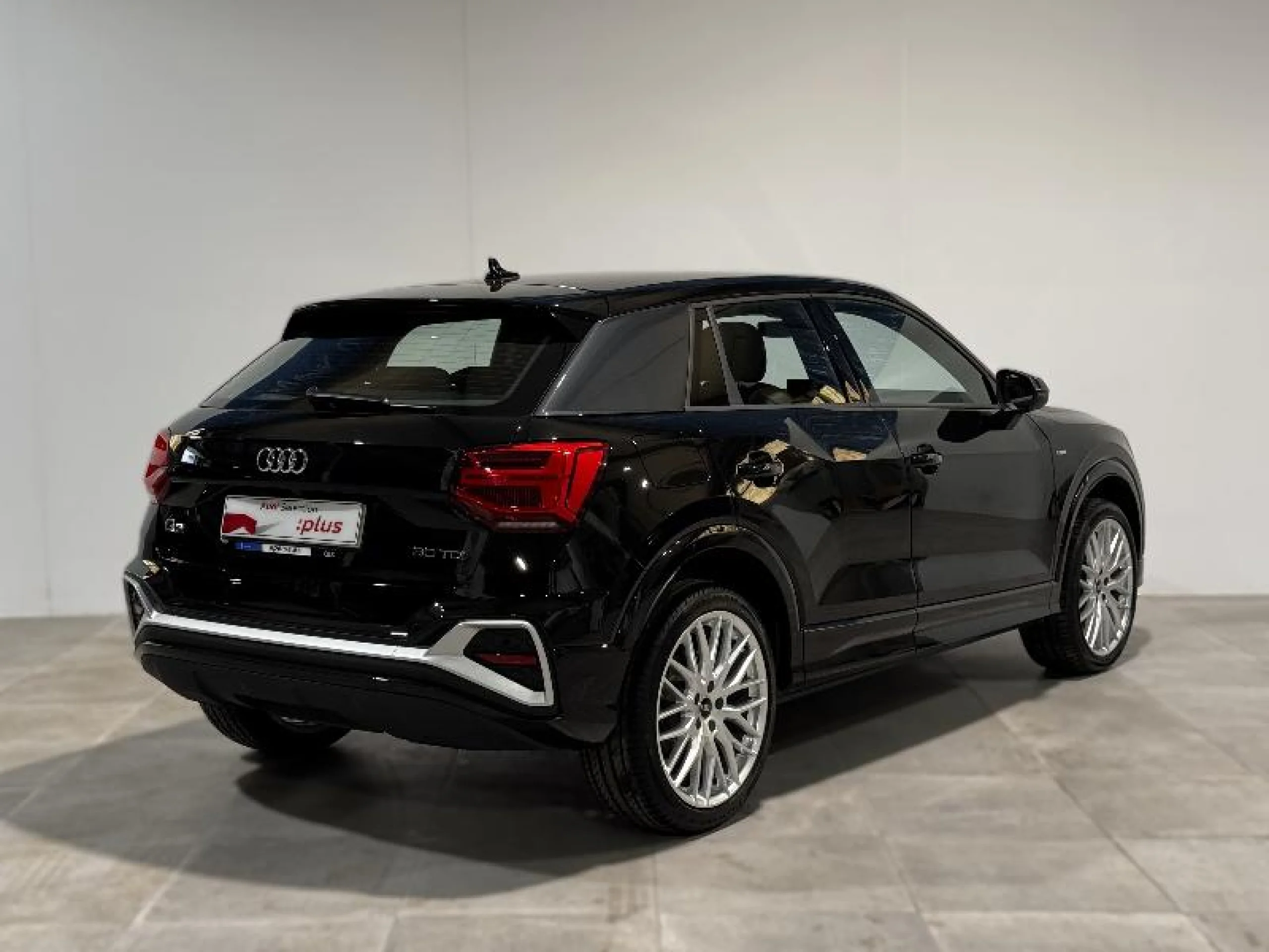 AUDI Q2 ADRENALIN 30 TDI 85KW (116CV) S TRONIC - Foto 2