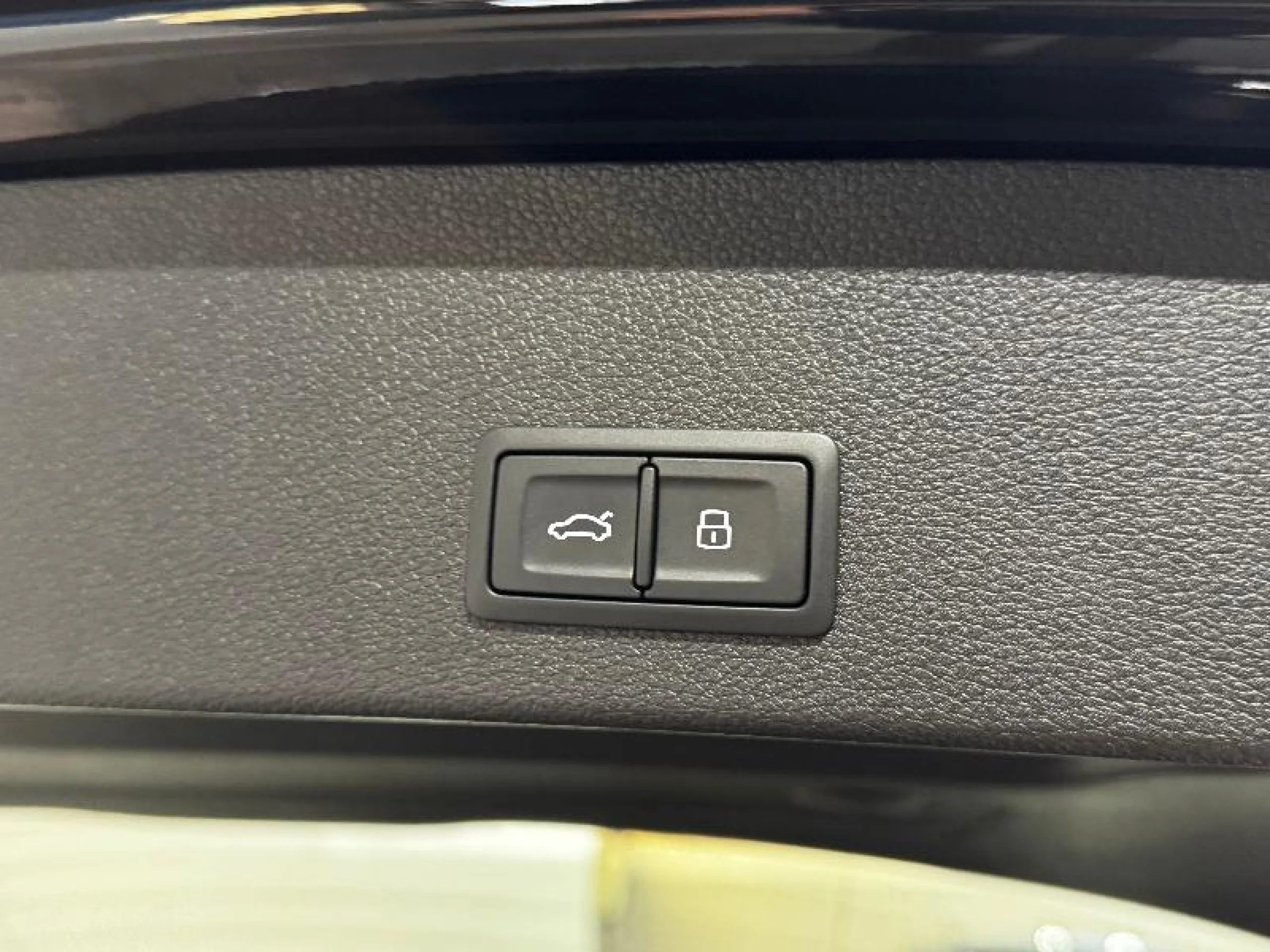 AUDI Q2 ADRENALIN 30 TDI 85KW (116CV) S TRONIC - Foto 13