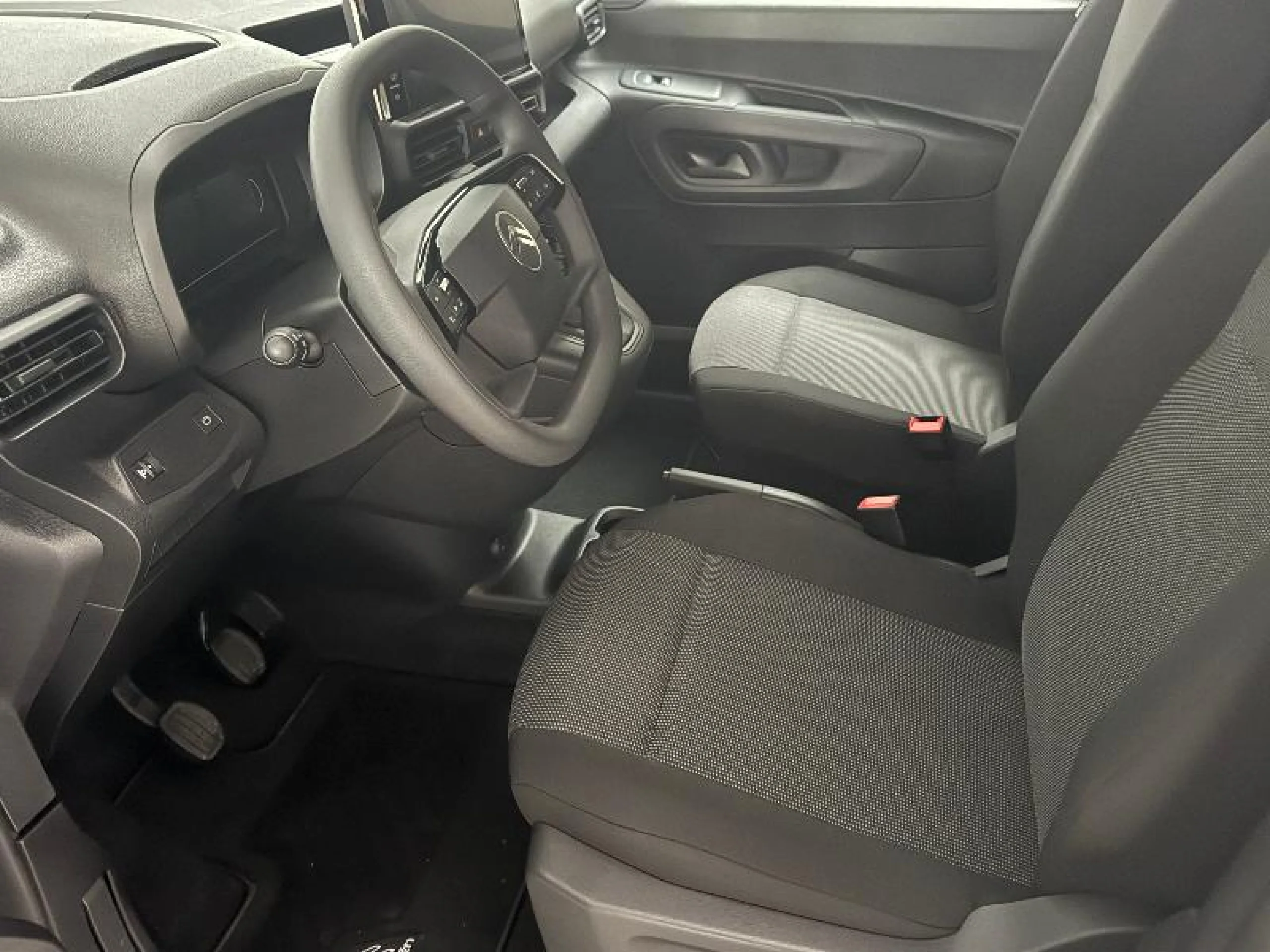 CITROEN BERLINGO TALLA M BLUEHDI 100 - Foto 9