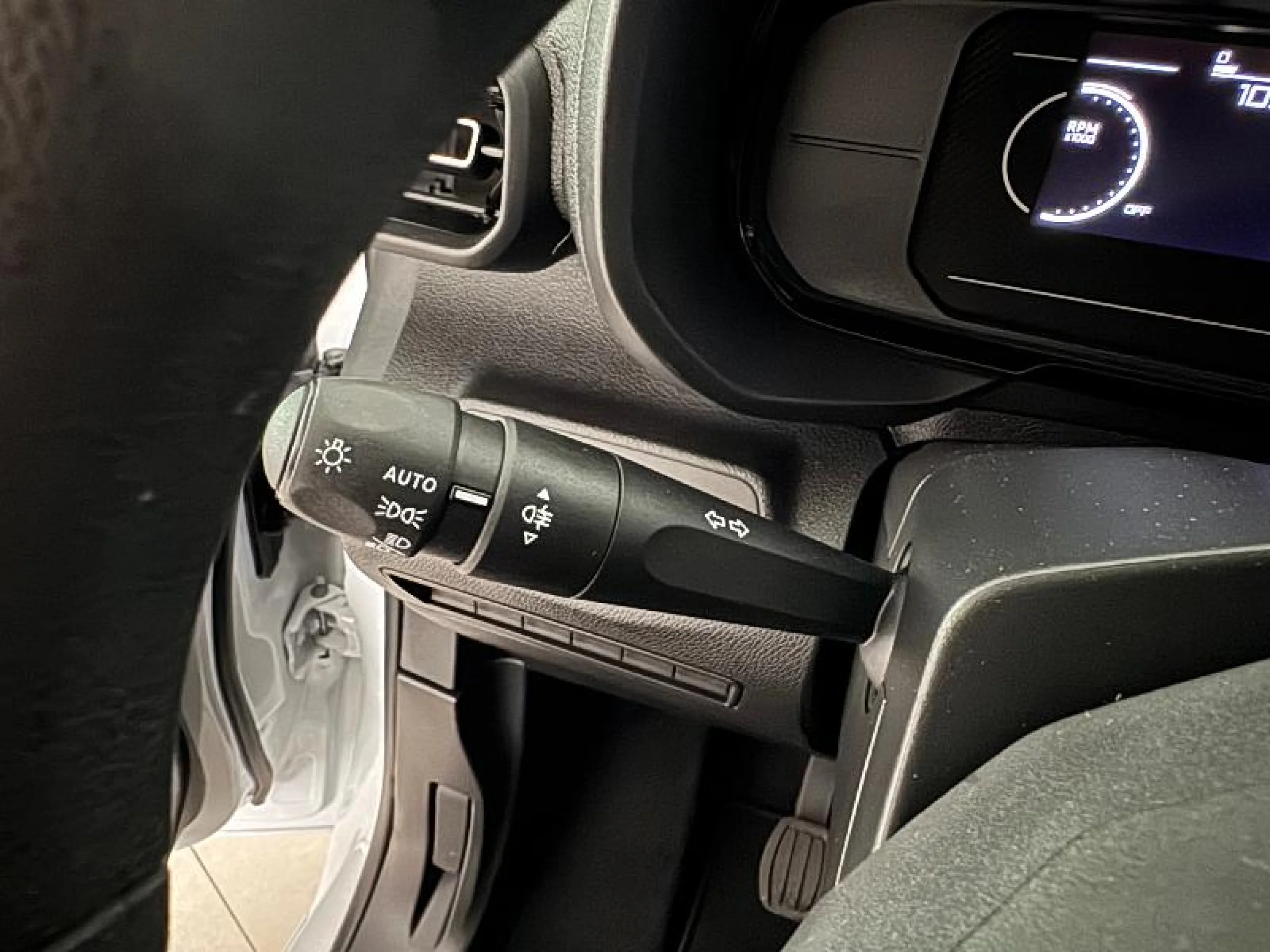 CITROEN BERLINGO TALLA M BLUEHDI 100 - Foto 17