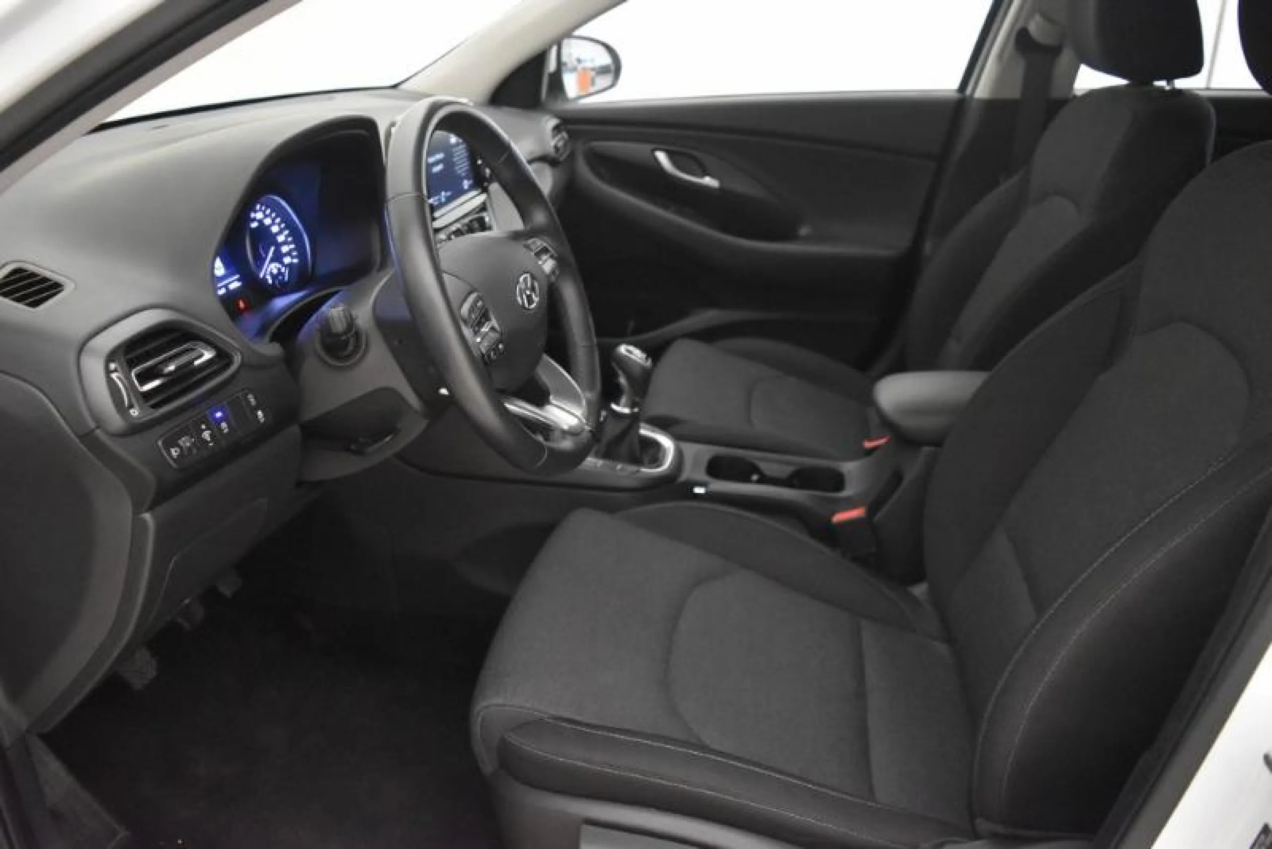 HYUNDAI I30 1.0 TGDI 48V KLASS LRR - Foto 6