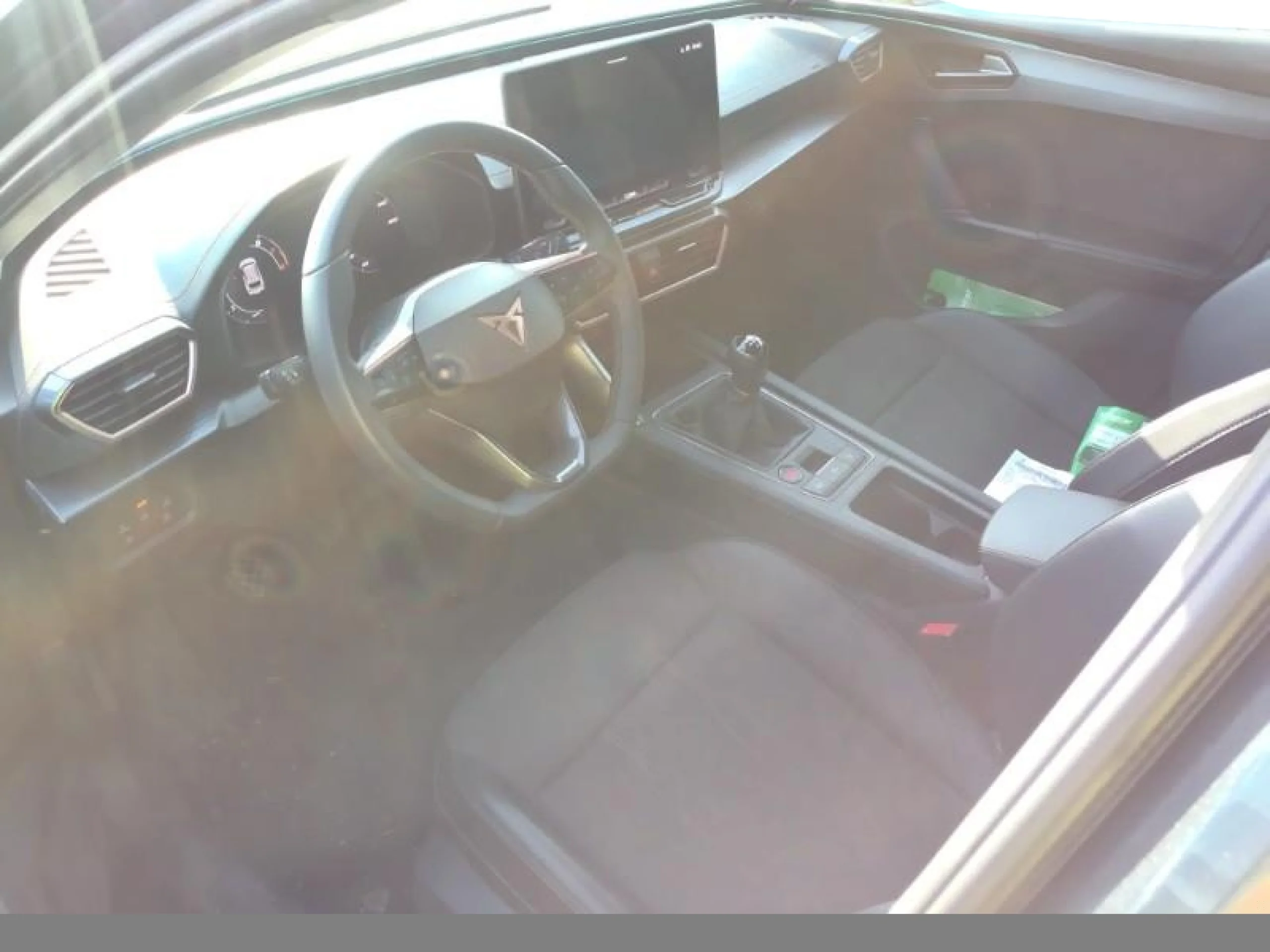 CUPRA LEON 1.5 ETSI 110KW (150CV) DSG - Foto 7