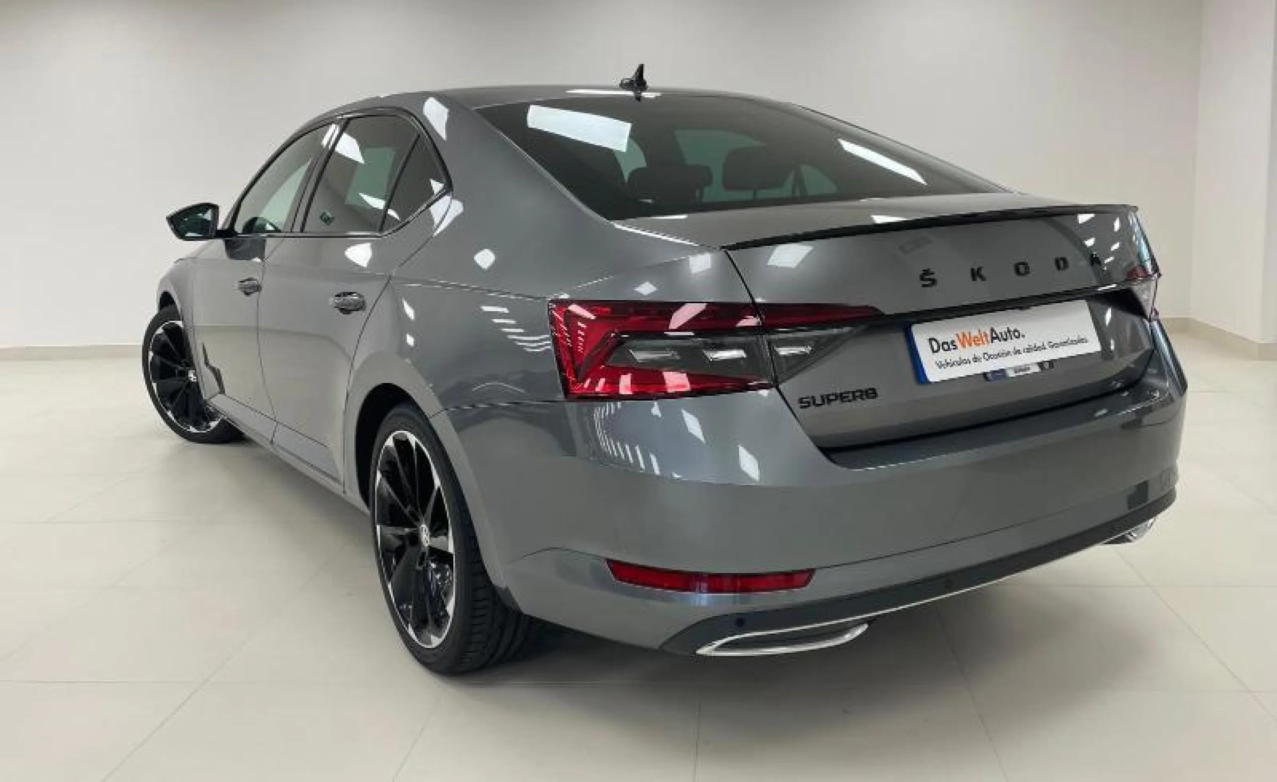 SKODA Superb 2.0 TDI 110KW (150CV) DSG SPORTLINE - Foto 3
