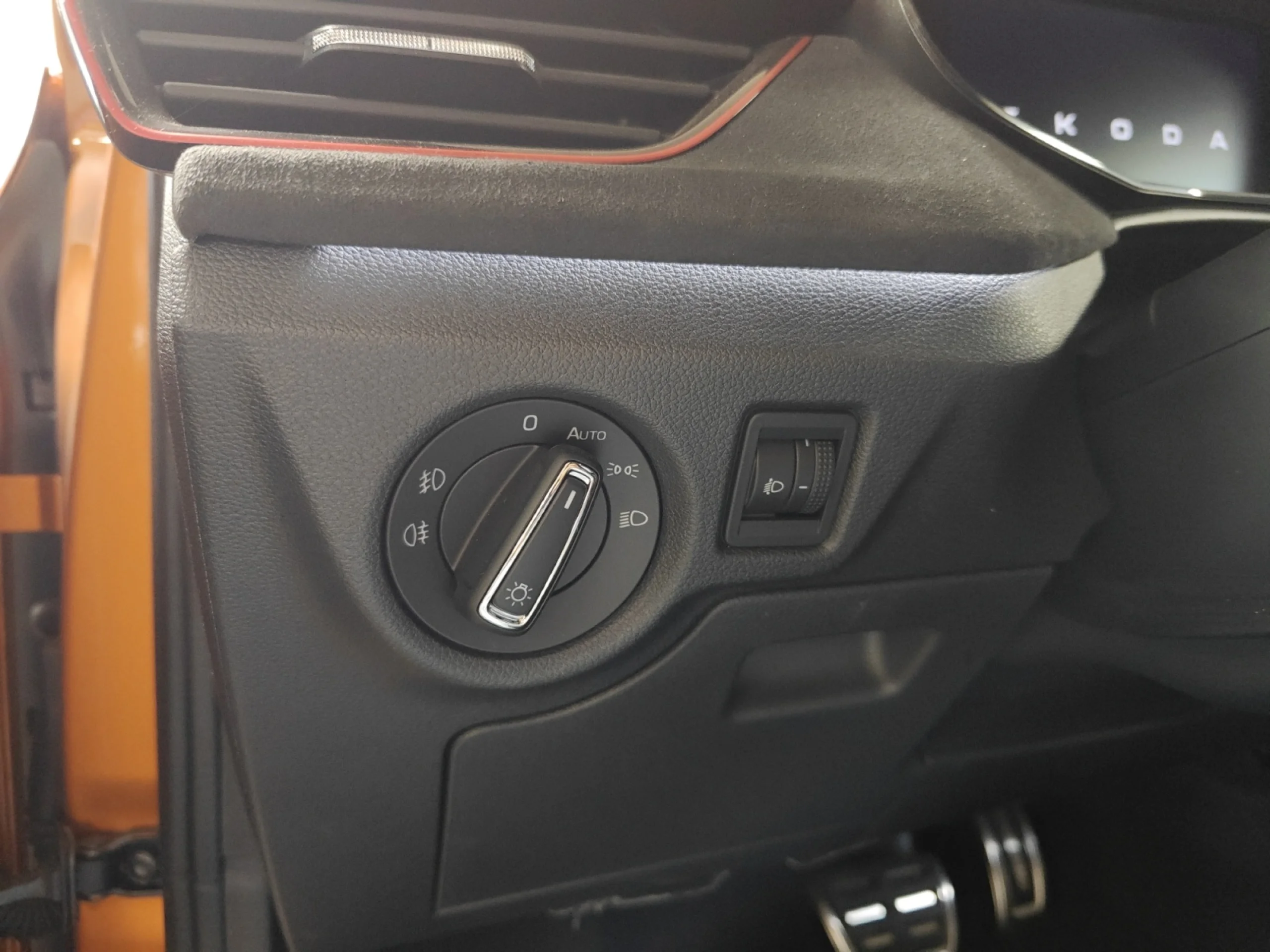 SKODA KAMIQ 1.5 TSI 110KW (150CV) DSG DESIGN - Foto 12