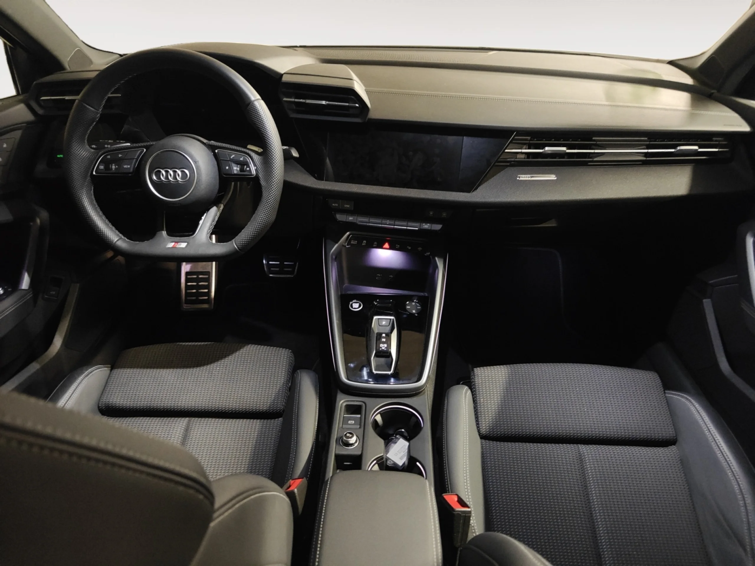 AUDI A3 SPORTBACK ADVANCED 35 TDI 110KW S TRONIC - Foto 4