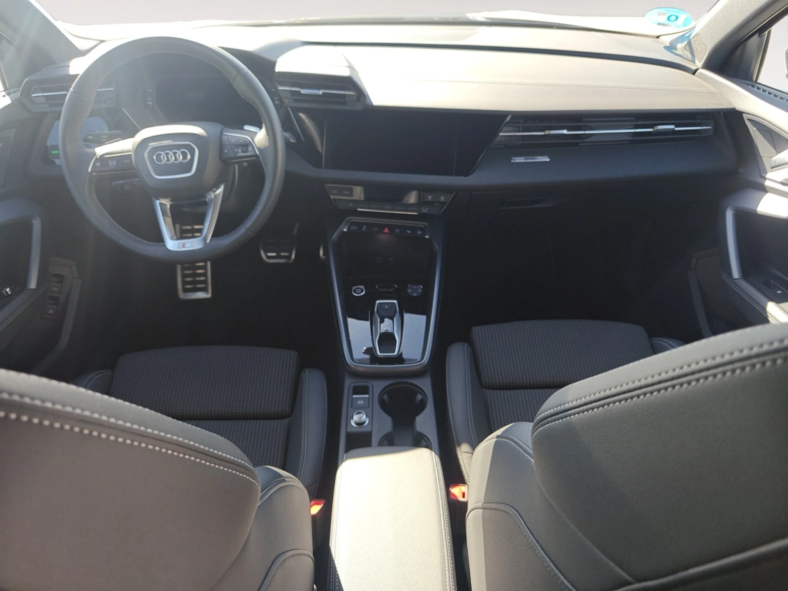 AUDI A3 SPORTBACK S LINE 40 TFSI E 150KW S TRON - Foto 4