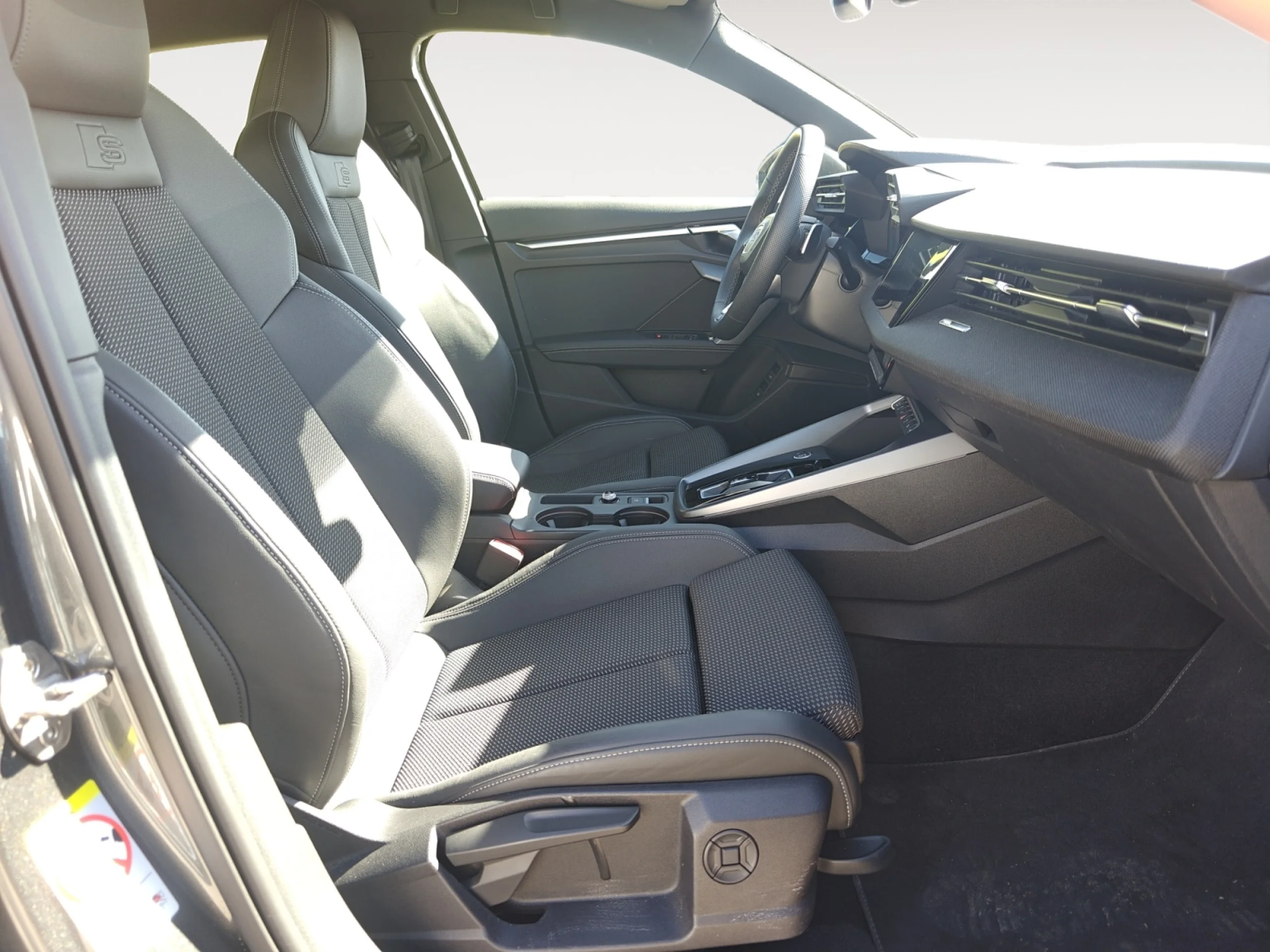 AUDI A3 SPORTBACK S LINE 40 TFSI E 150KW S TRON - Foto 5