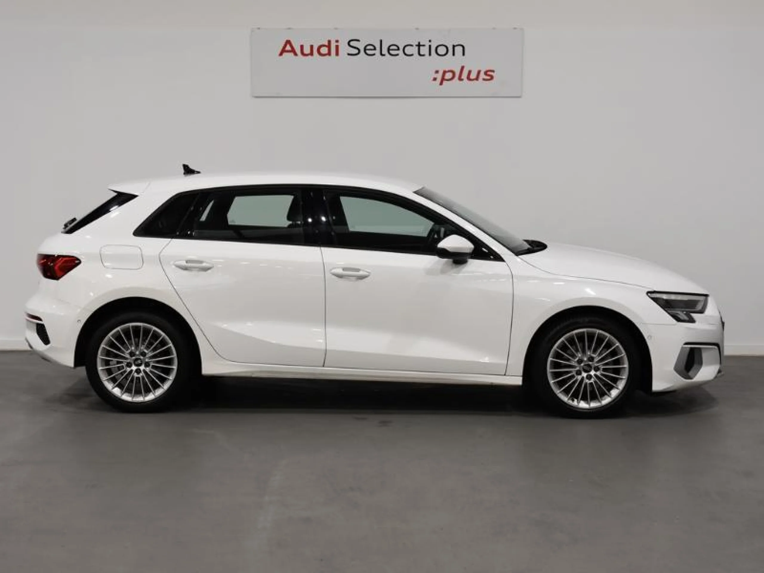 AUDI A3 SPORTBACK ADVANCED 30 TFSI 81KW S TRONIC - Foto 3