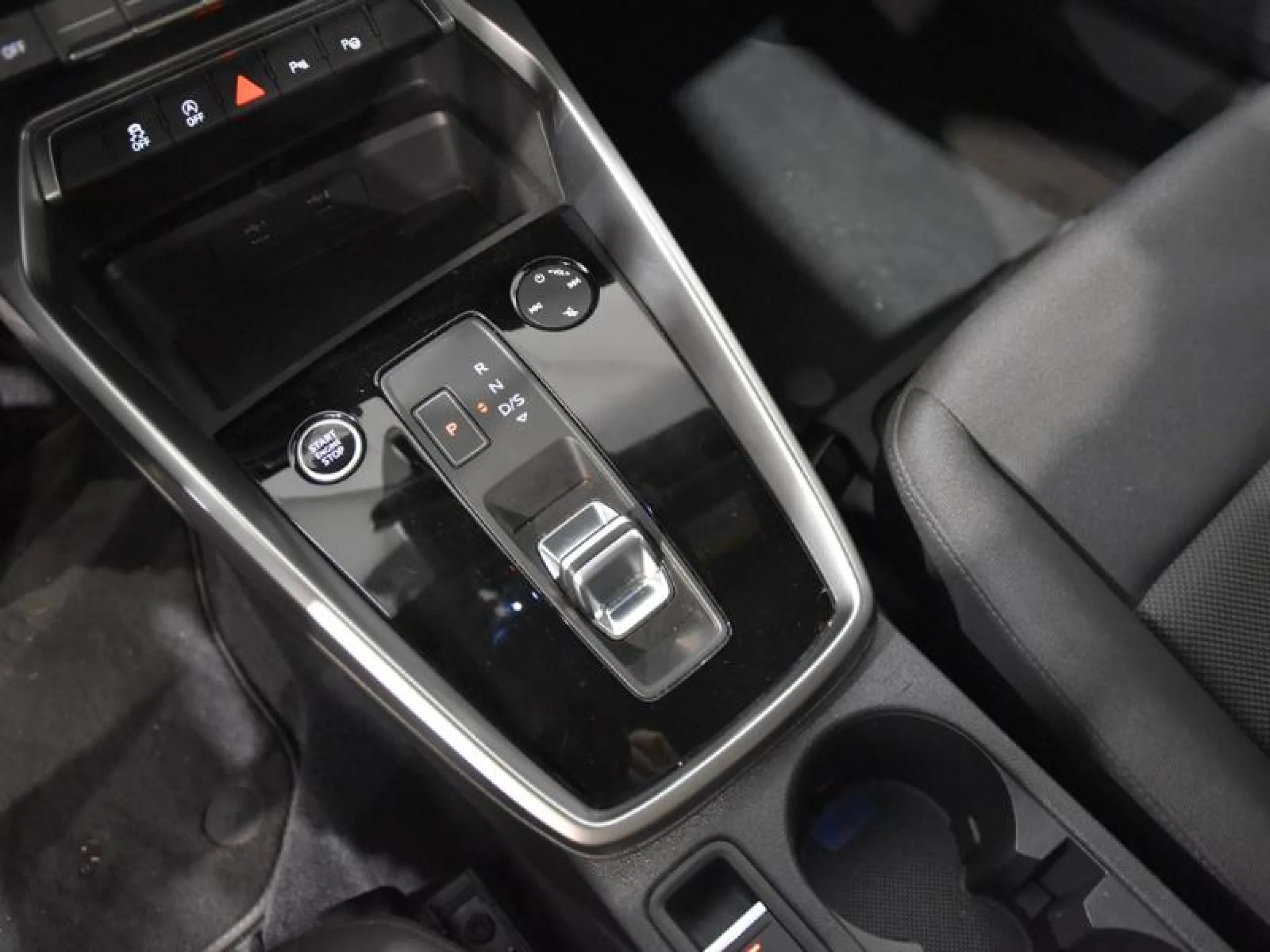 AUDI A3 SPORTBACK ADVANCED 30 TFSI 81KW S TRONIC - Foto 10