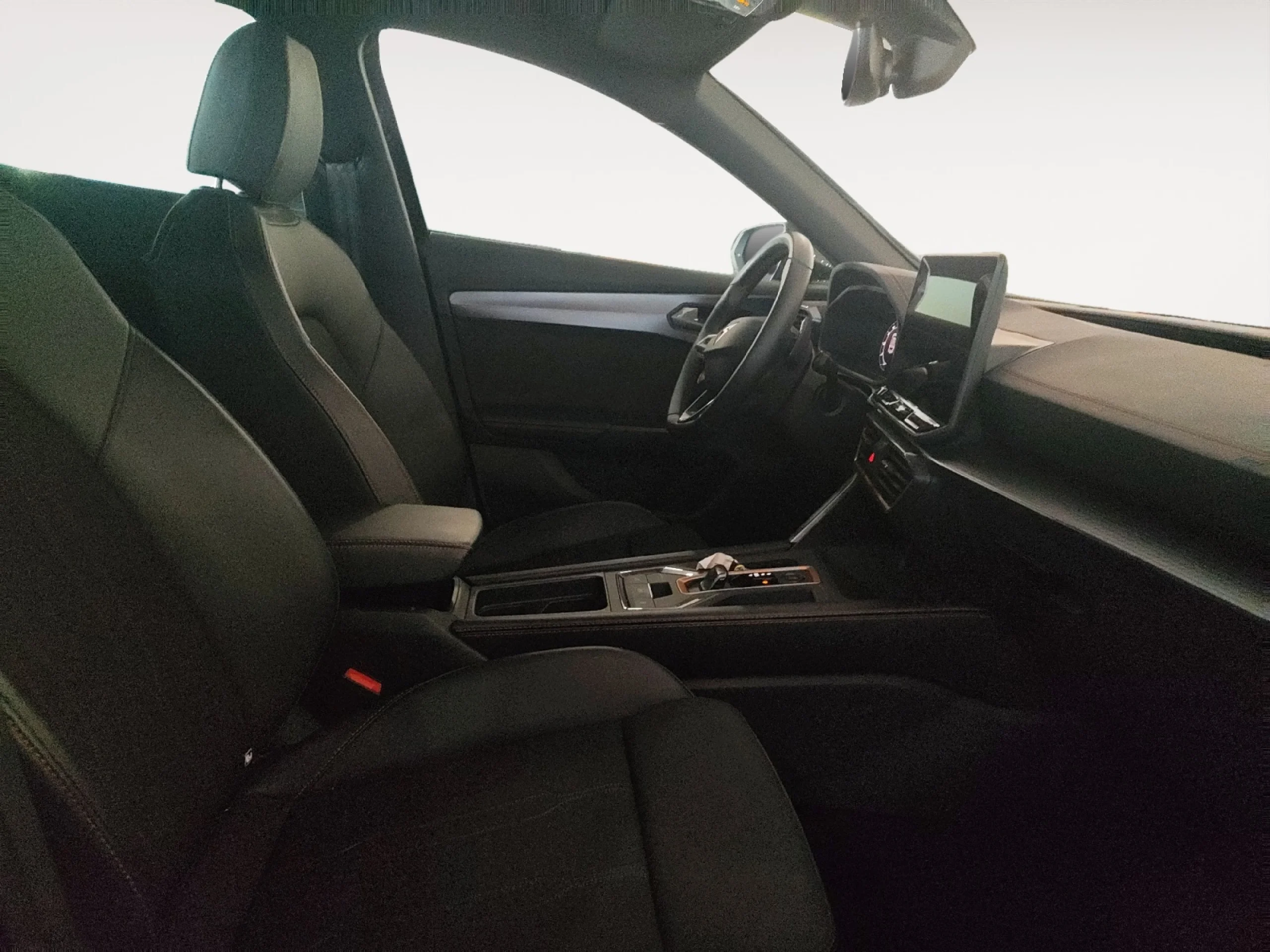 CUPRA FORMENTOR 1.5 ETSI 110KW (150 CV) DSG - Foto 4