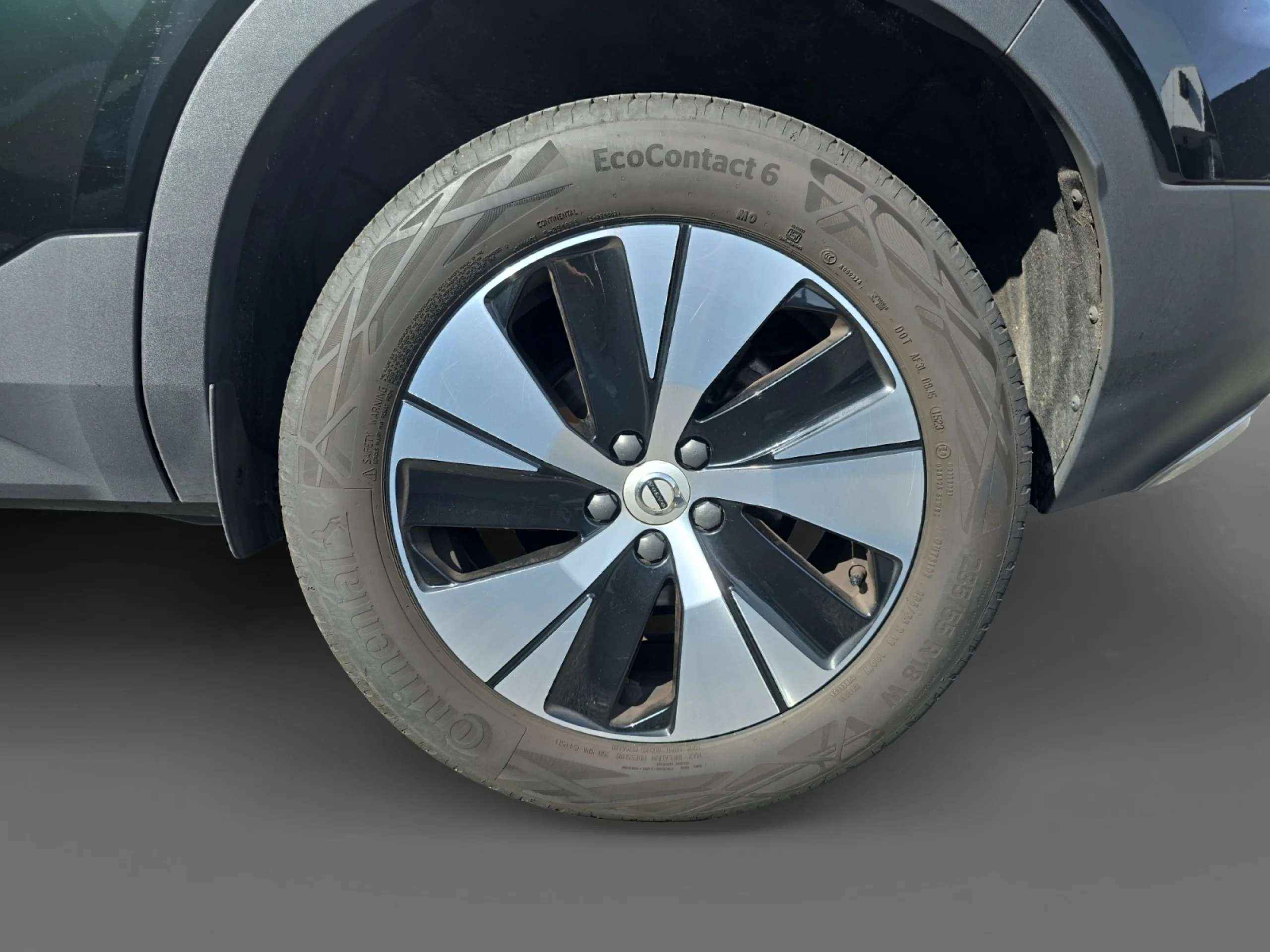 VOLVO XC40 1.5 T2 MOMENTUM PRO - Foto 9