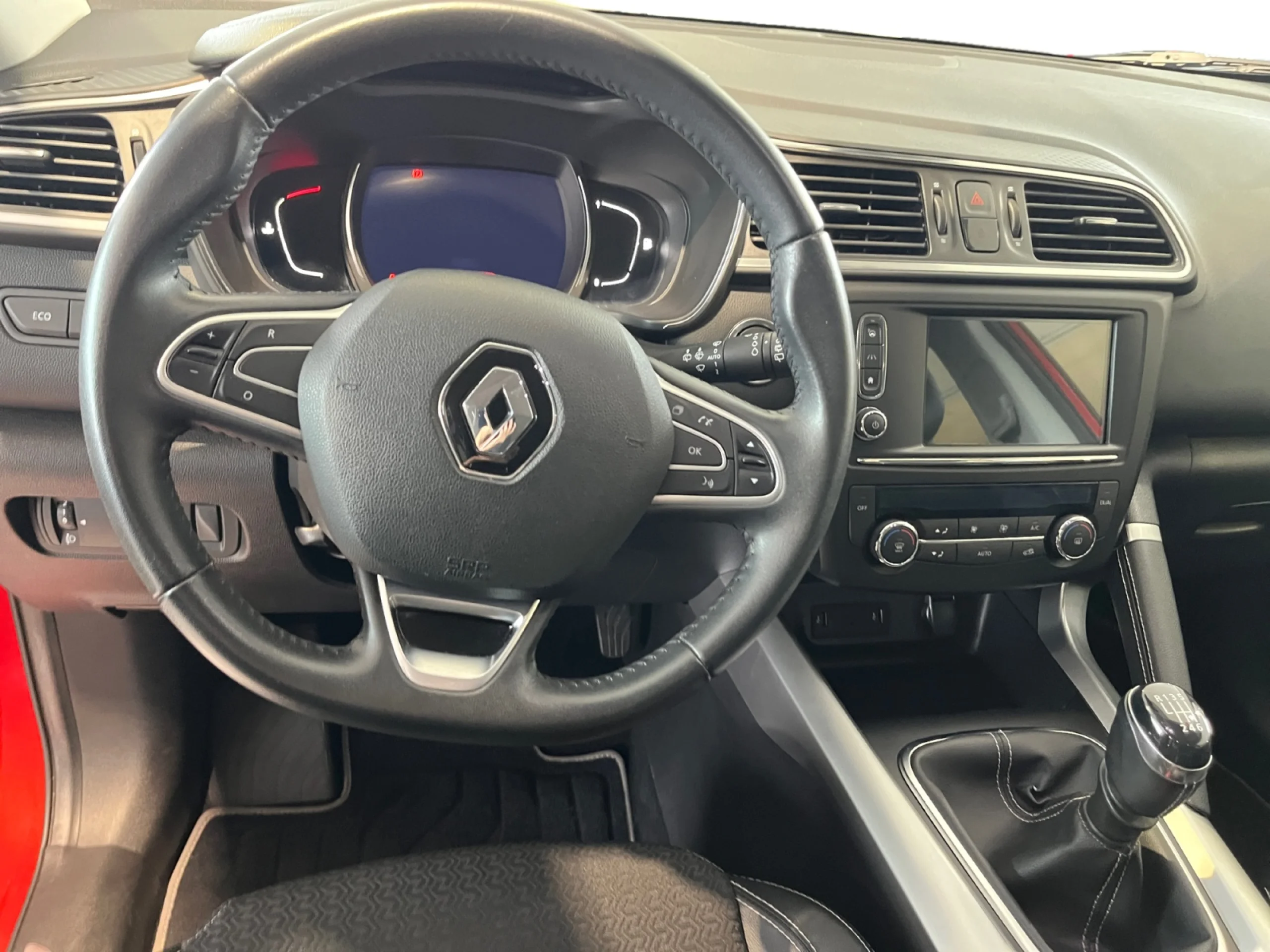 RENAULT KADJAR ZEN BLUE DCI 85KW (115CV) - Foto 9