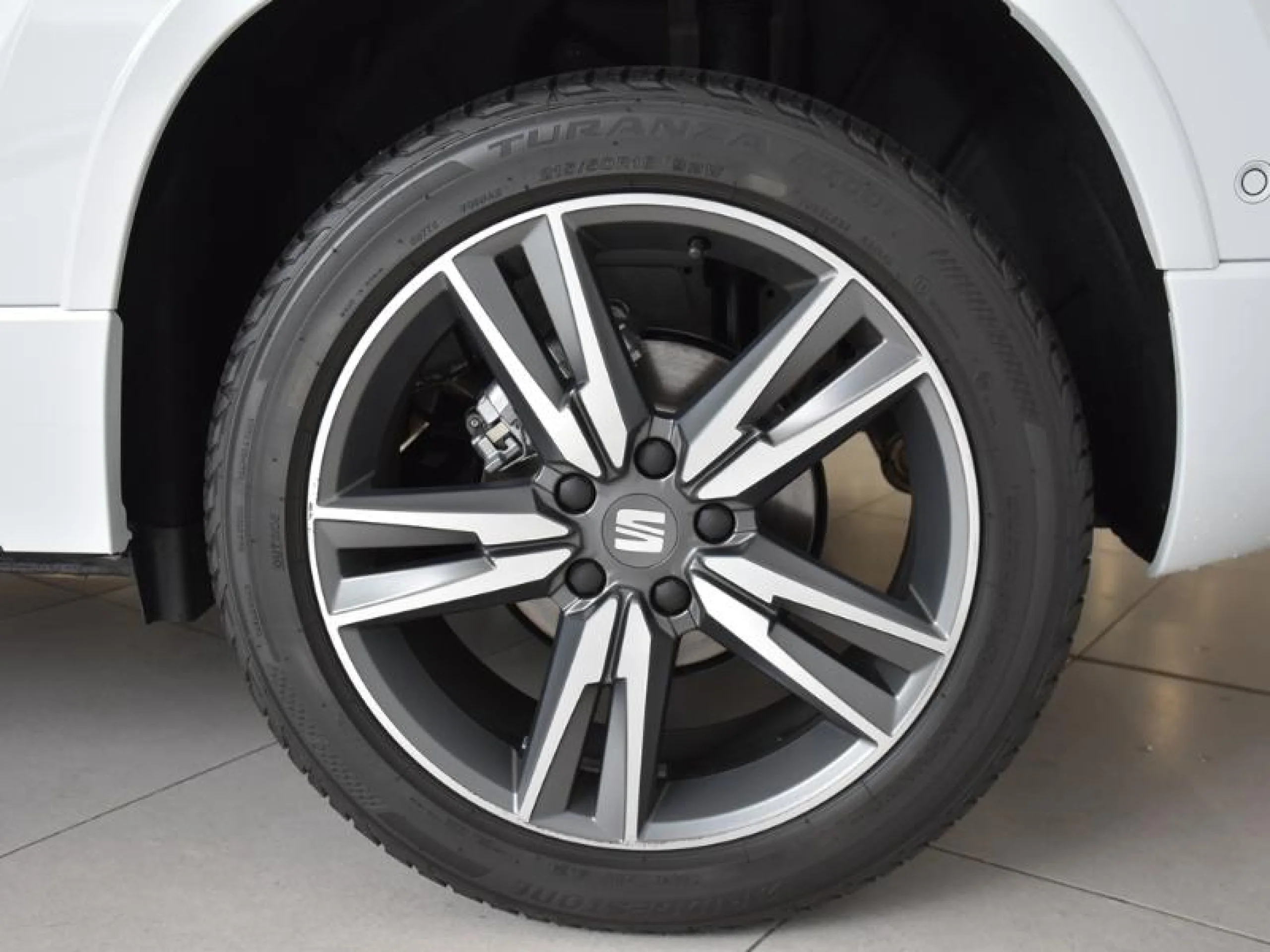 SEAT ATECA 1.0 TSI 85KW (115CV) FR SPECIAL EDITION - Foto 8