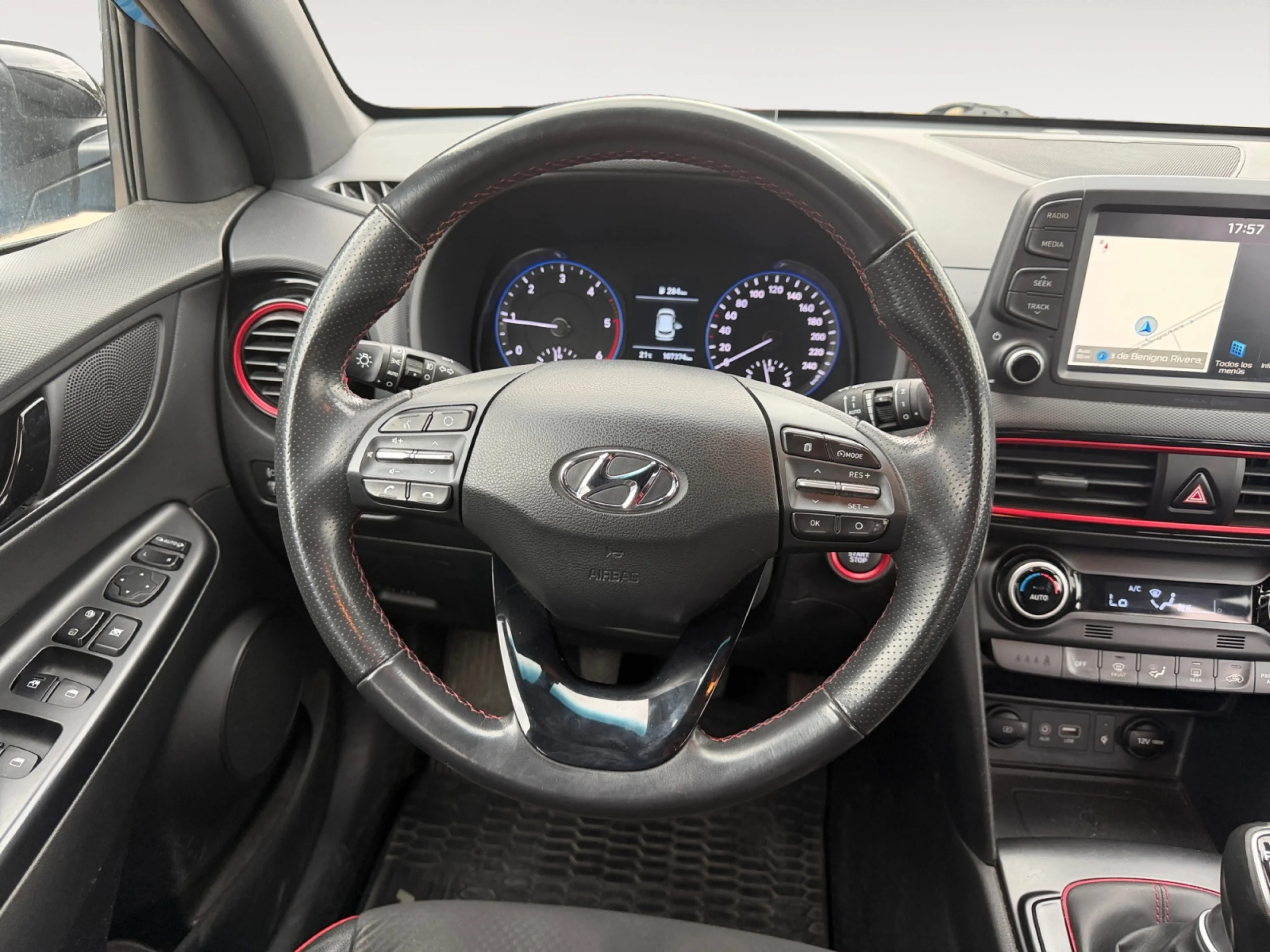 HYUNDAI KONA 1.6 CRDI 85KW (115CV) TECNO RED 2C 4X2 - Foto 11