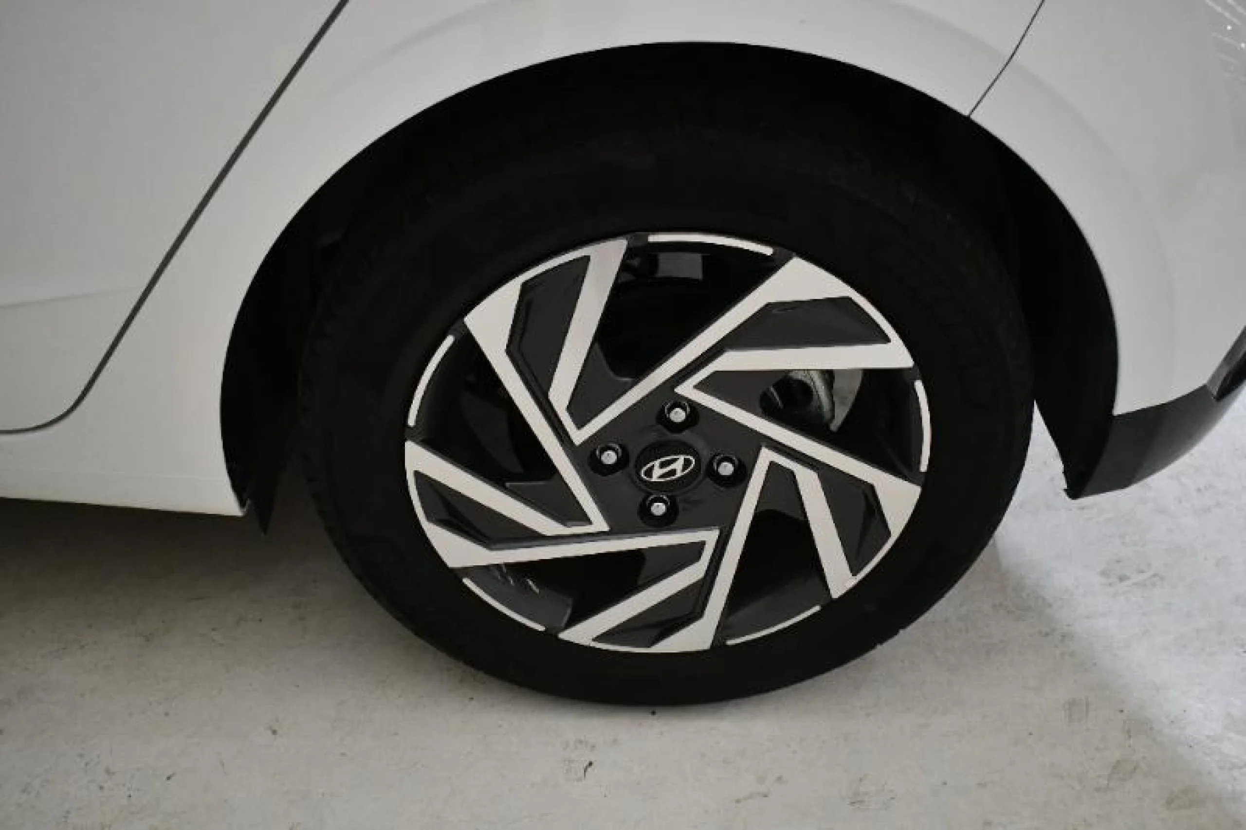 HYUNDAI I20 1.0 TGDI KLASS - Foto 11