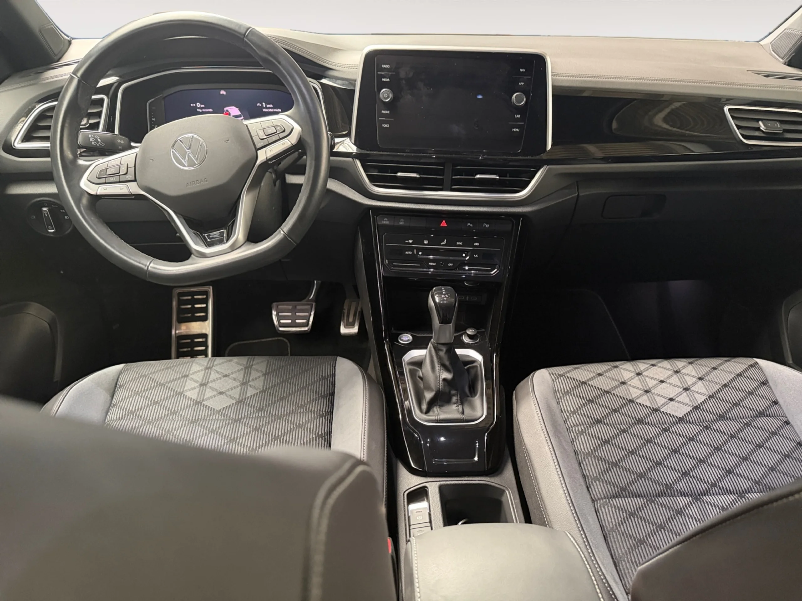VOLKSWAGEN T ROC R LINE 2.0 TDI 110KW (150CV) DSG - Foto 4
