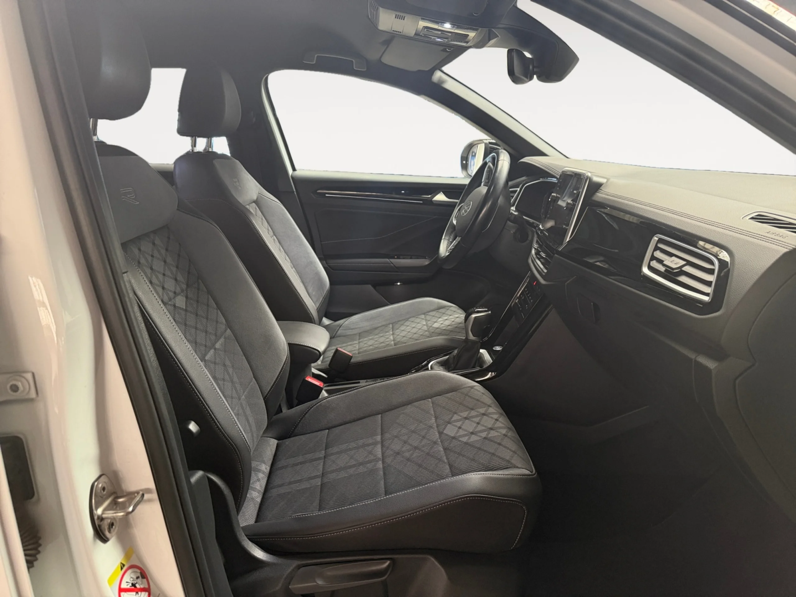 VOLKSWAGEN T ROC R LINE 2.0 TDI 110KW (150CV) DSG - Foto 5