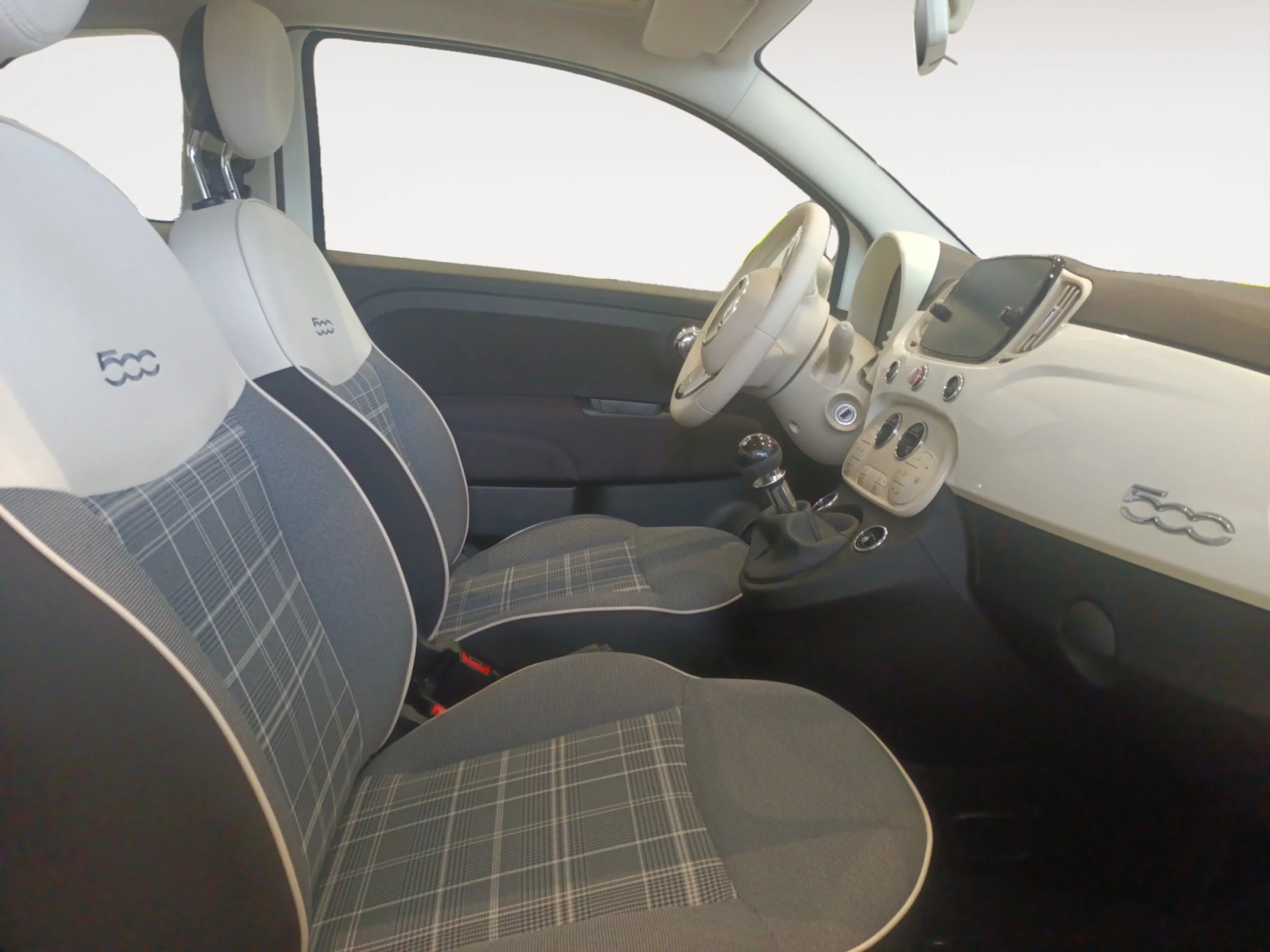 FIAT 500 LOUNGE 1.0 6V GSE 52KW (70 CV) - Foto 5