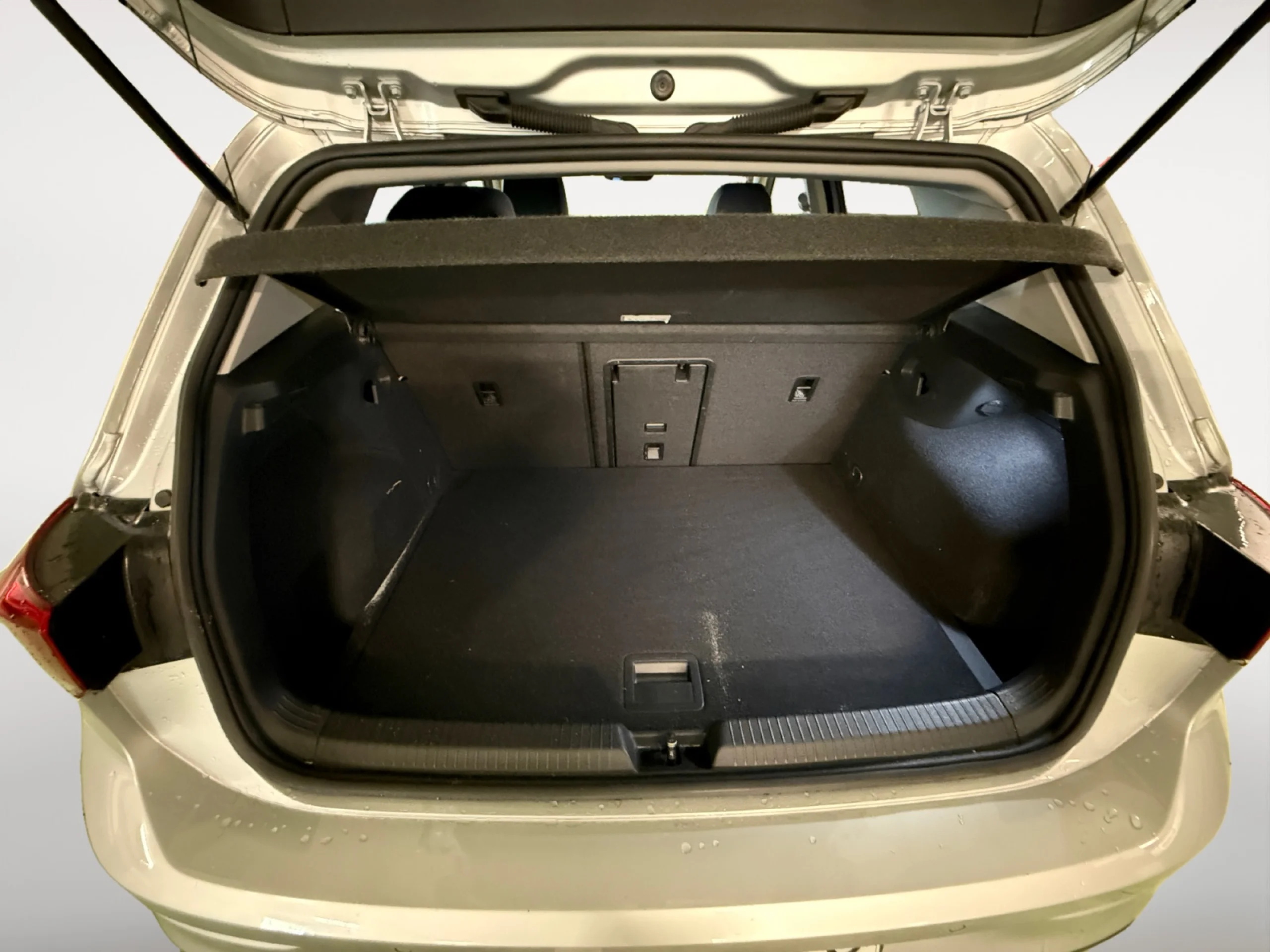VOLKSWAGEN GOLF ADVANCE 2.0 TDI 110KW (150CV) DSG - Foto 7