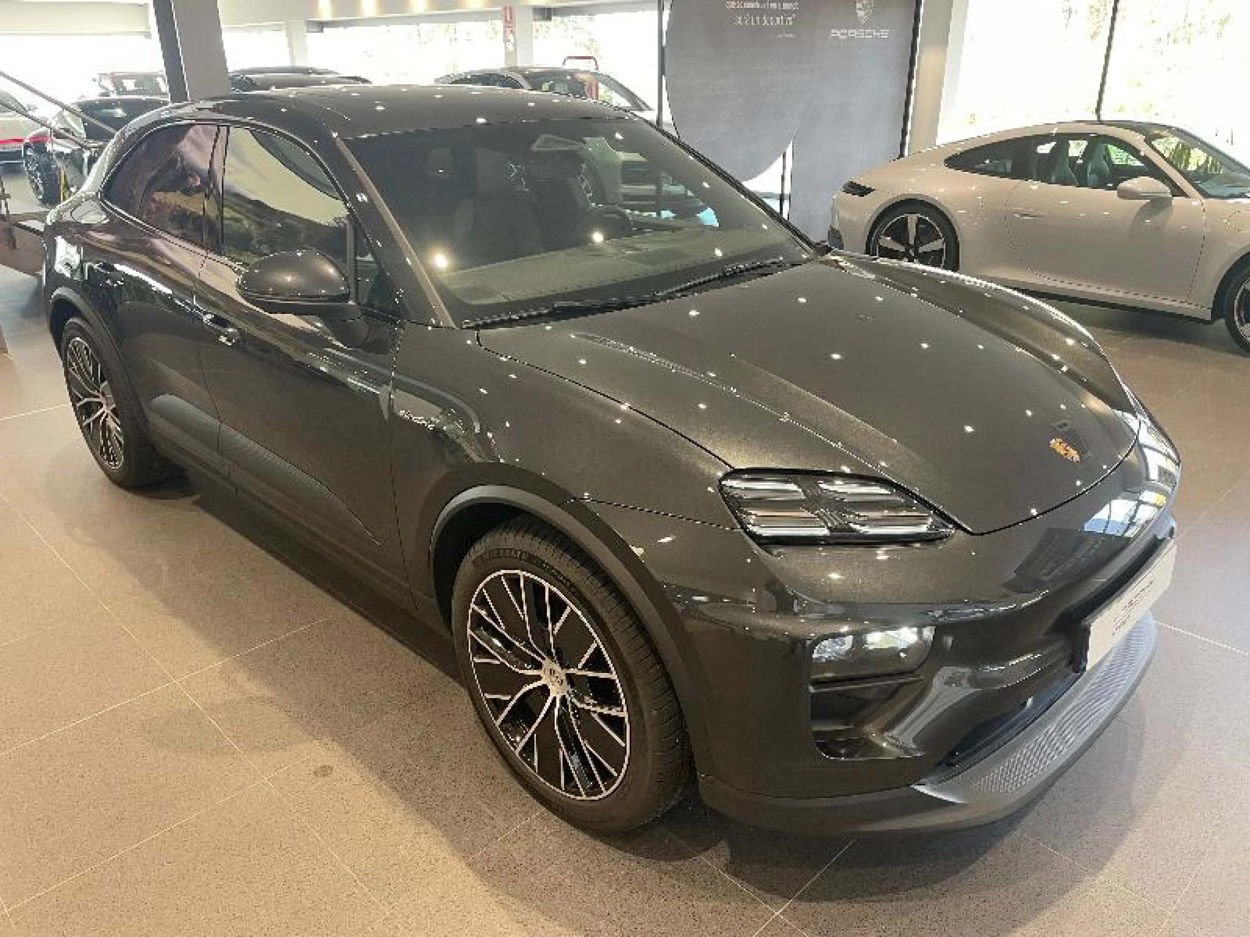 PORSCHE MACAN 4 - Foto 11