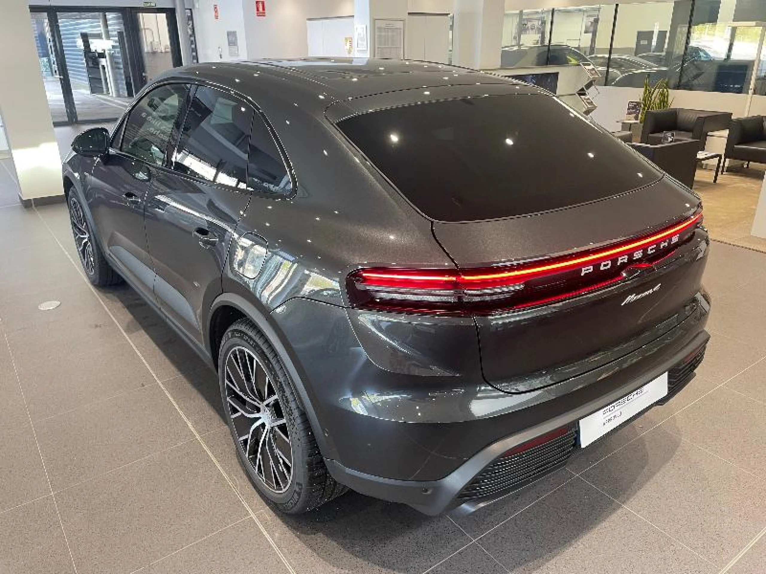 PORSCHE MACAN 4 - Foto 12