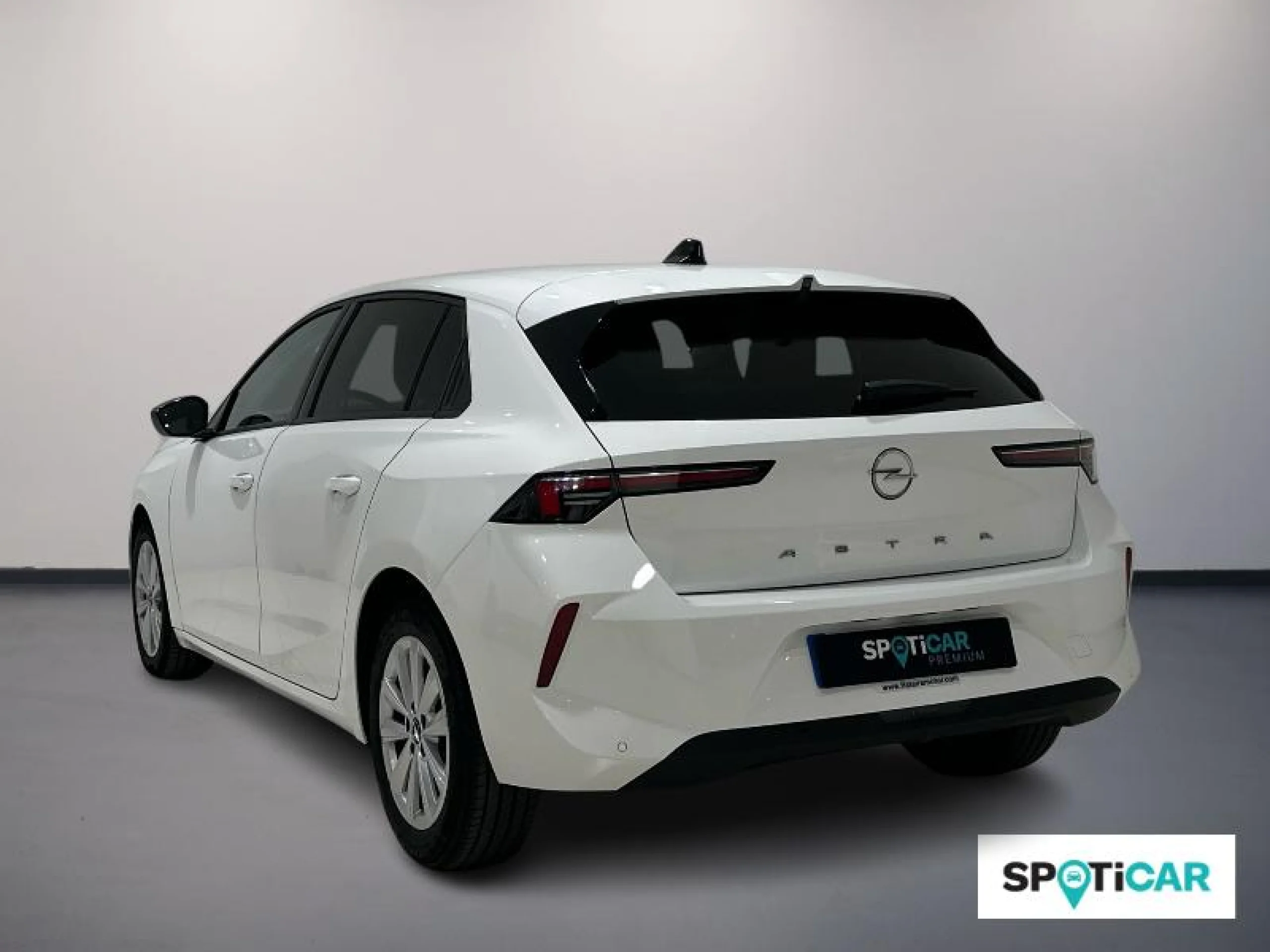 OPEL ASTRA 1.2T XHL 81KW (110CV) EDITION - Foto 2