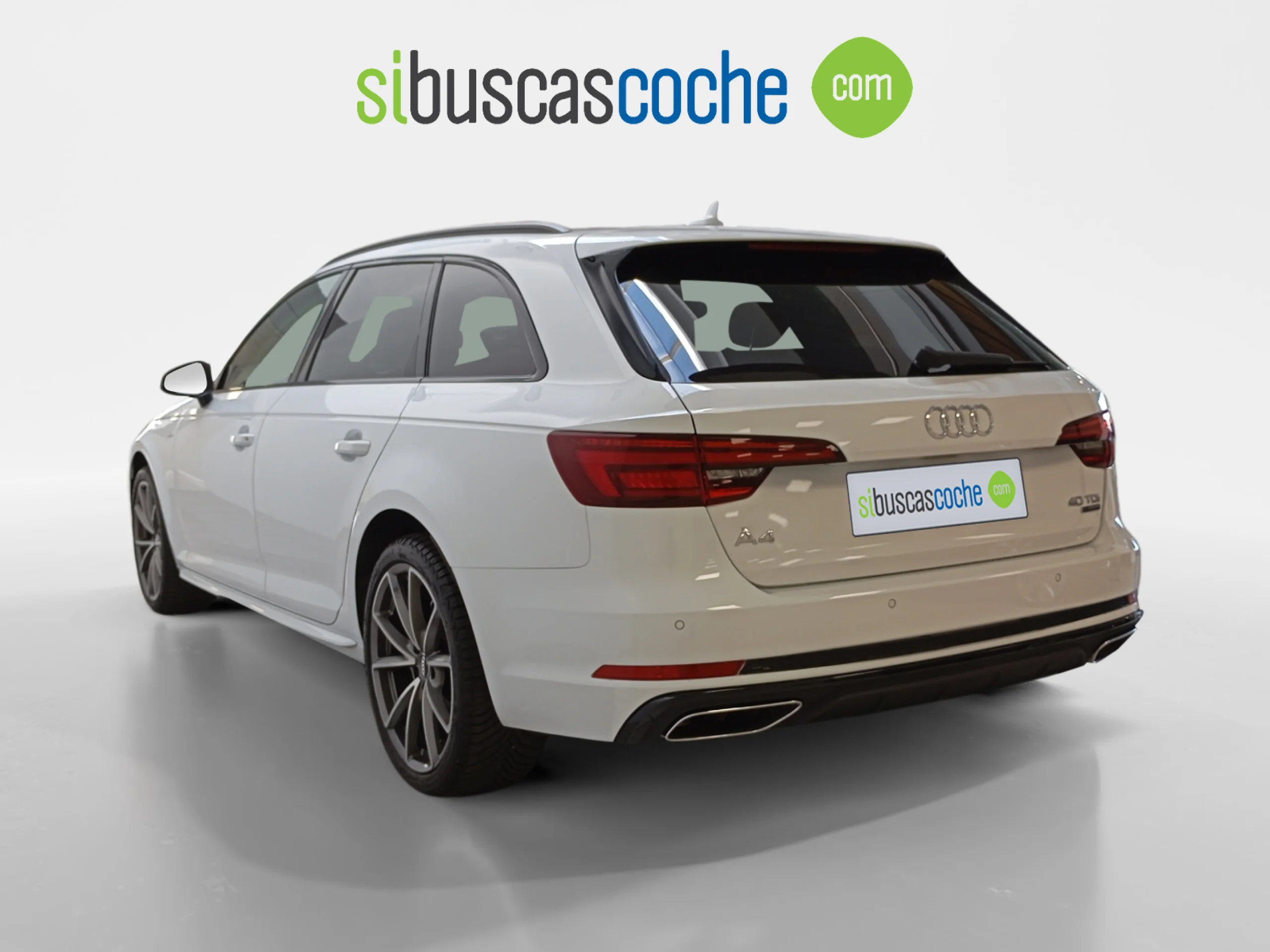 AUDI A4 AVANT BLACK LINE 40 TDI 140KW QUAT S TRO - Foto 2