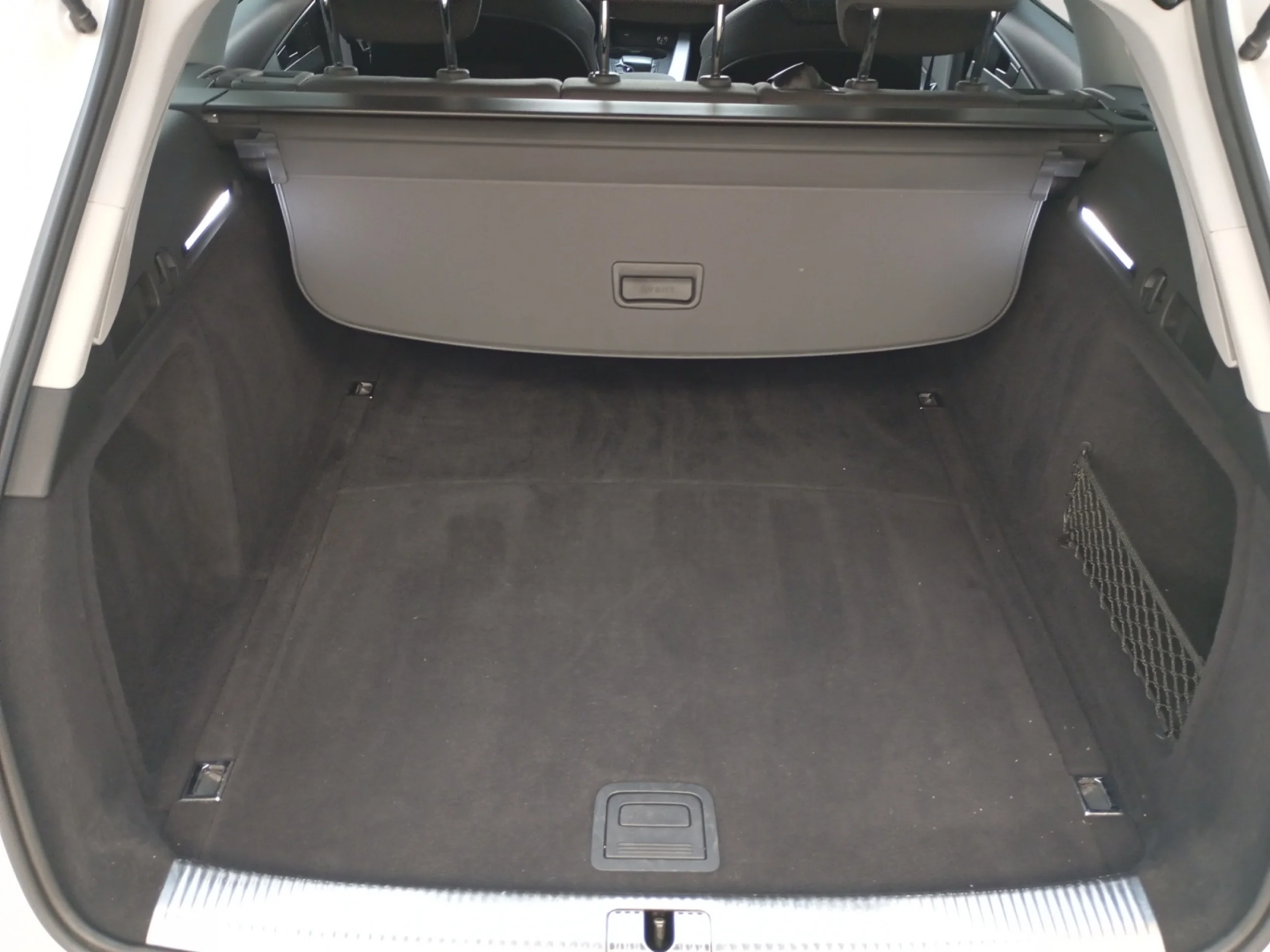 AUDI A4 AVANT BLACK LINE 40 TDI 140KW QUAT S TRO - Foto 7