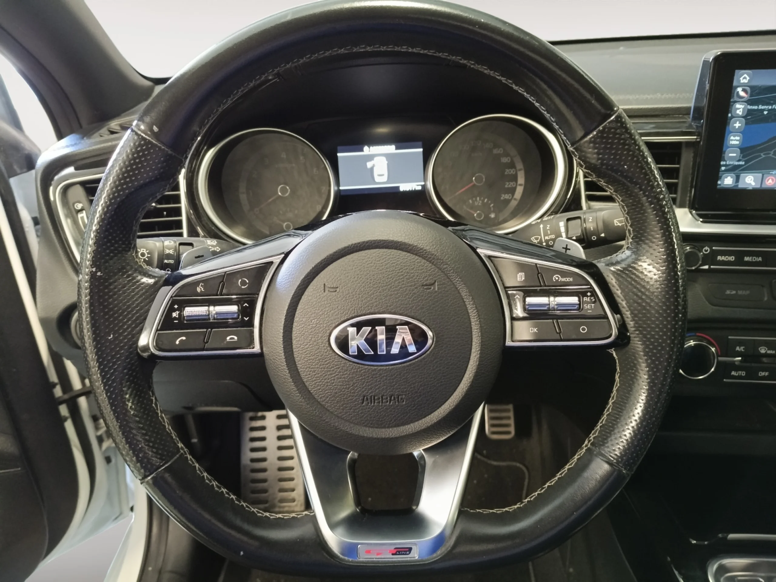 KIA PROCEED 1.4 T GDI 103KW GT LINE DCT - Foto 11