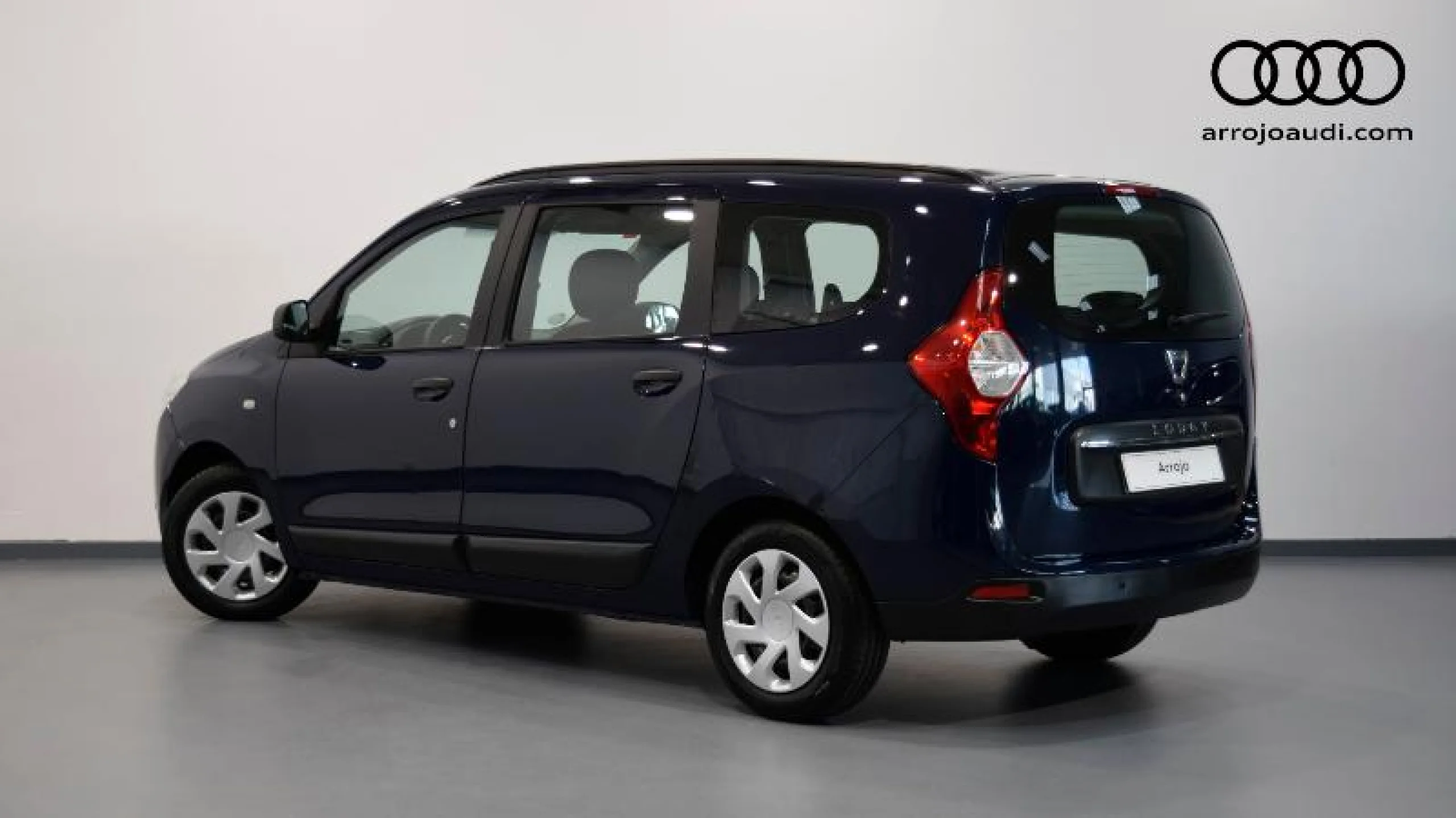 DACIA Lodgy SL NÓMADA 1.6 75KW (100CV) 7PL   18 - Foto 2