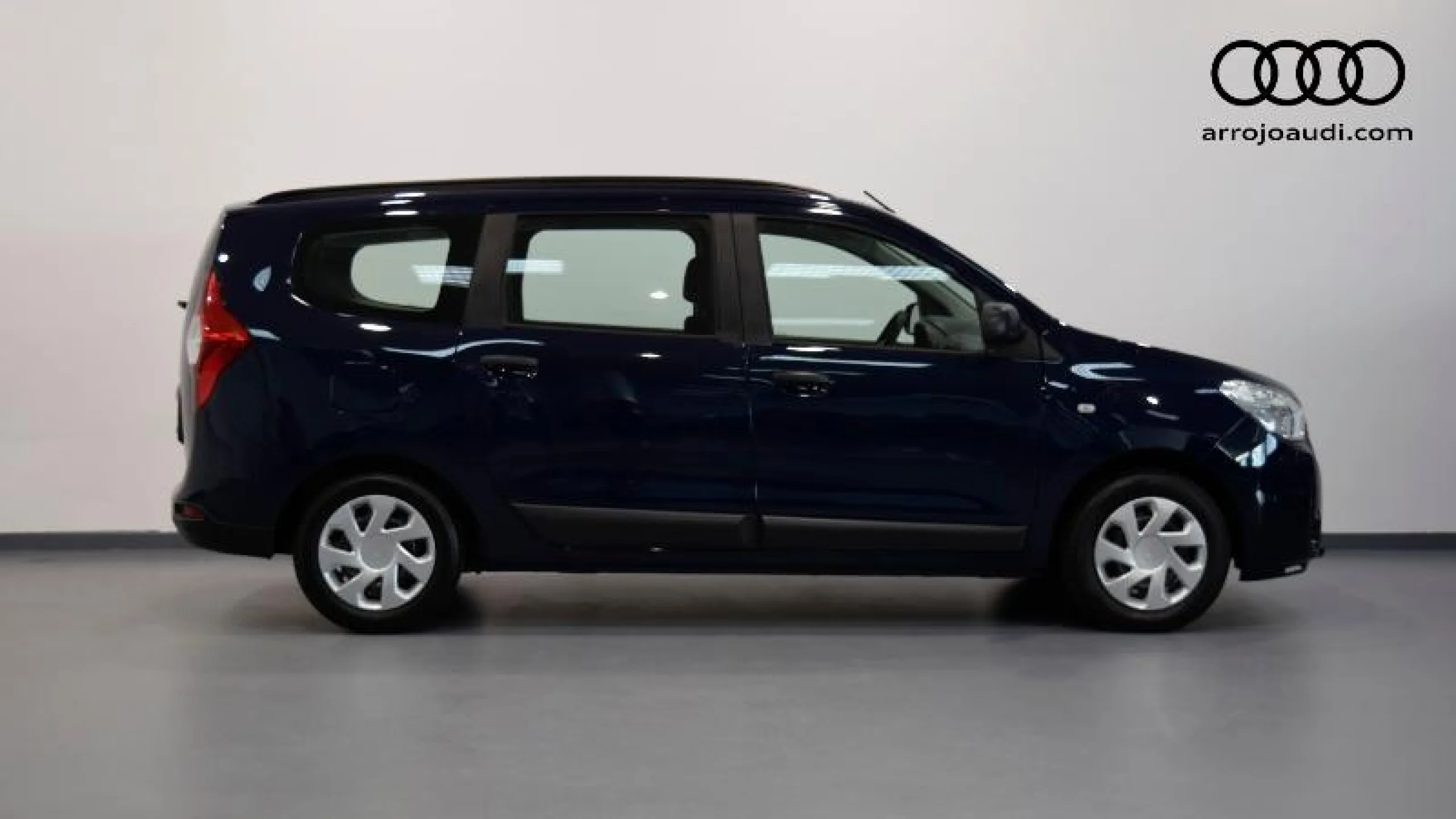 DACIA Lodgy SL NÓMADA 1.6 75KW (100CV) 7PL   18 - Foto 3