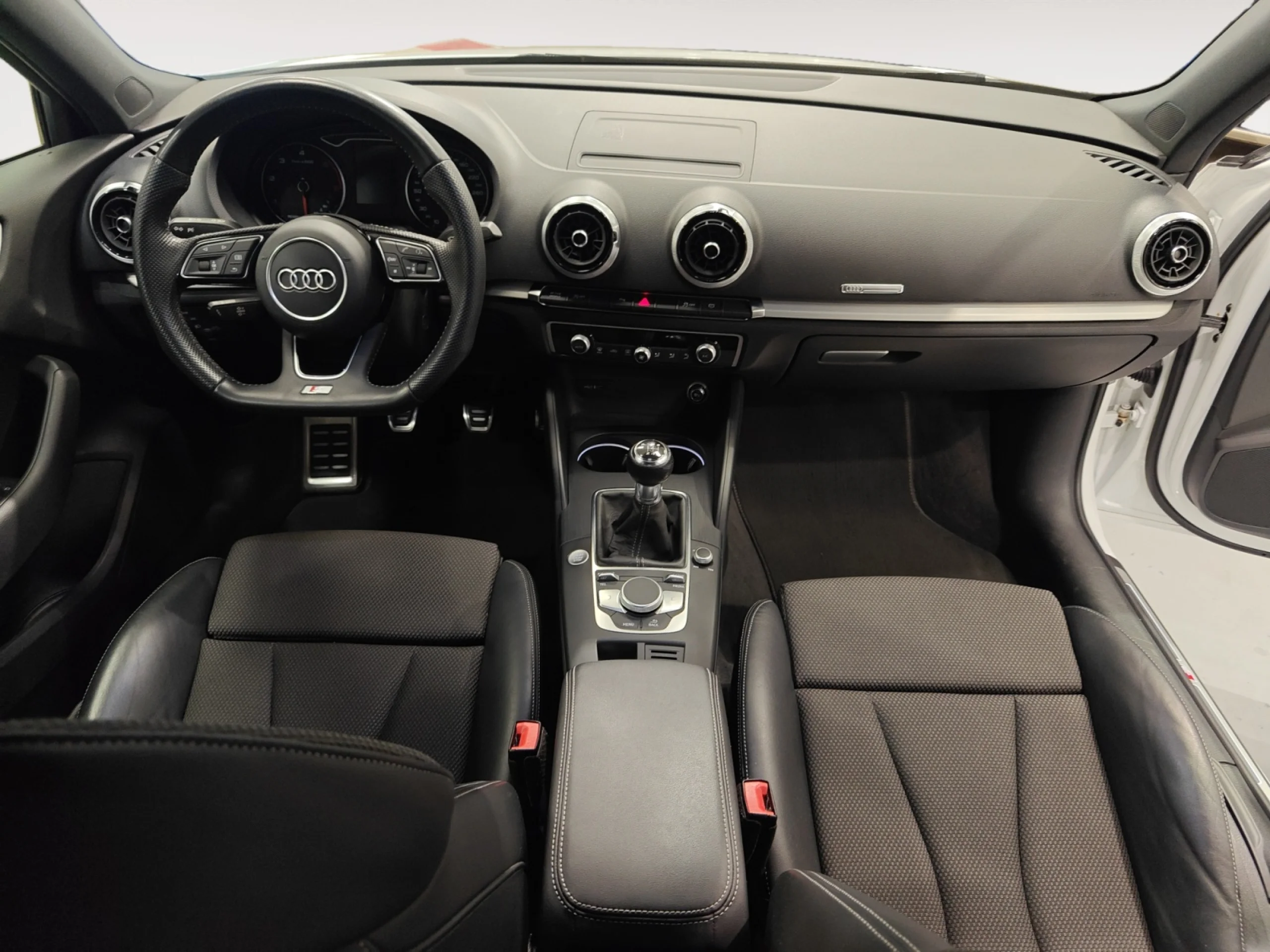 AUDI A3 SPORTBACK S LINE 30 TDI 85KW (116CV) - Foto 4