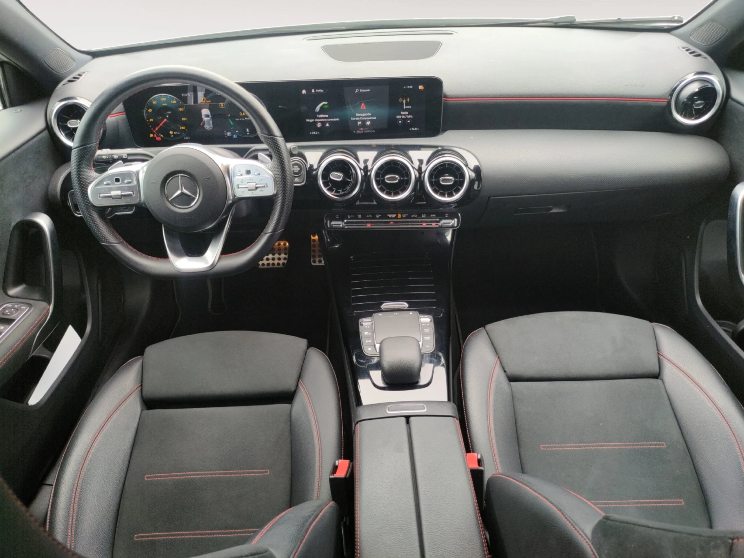 MERCEDES-BENZ CLASE A A 200 D - Foto 4