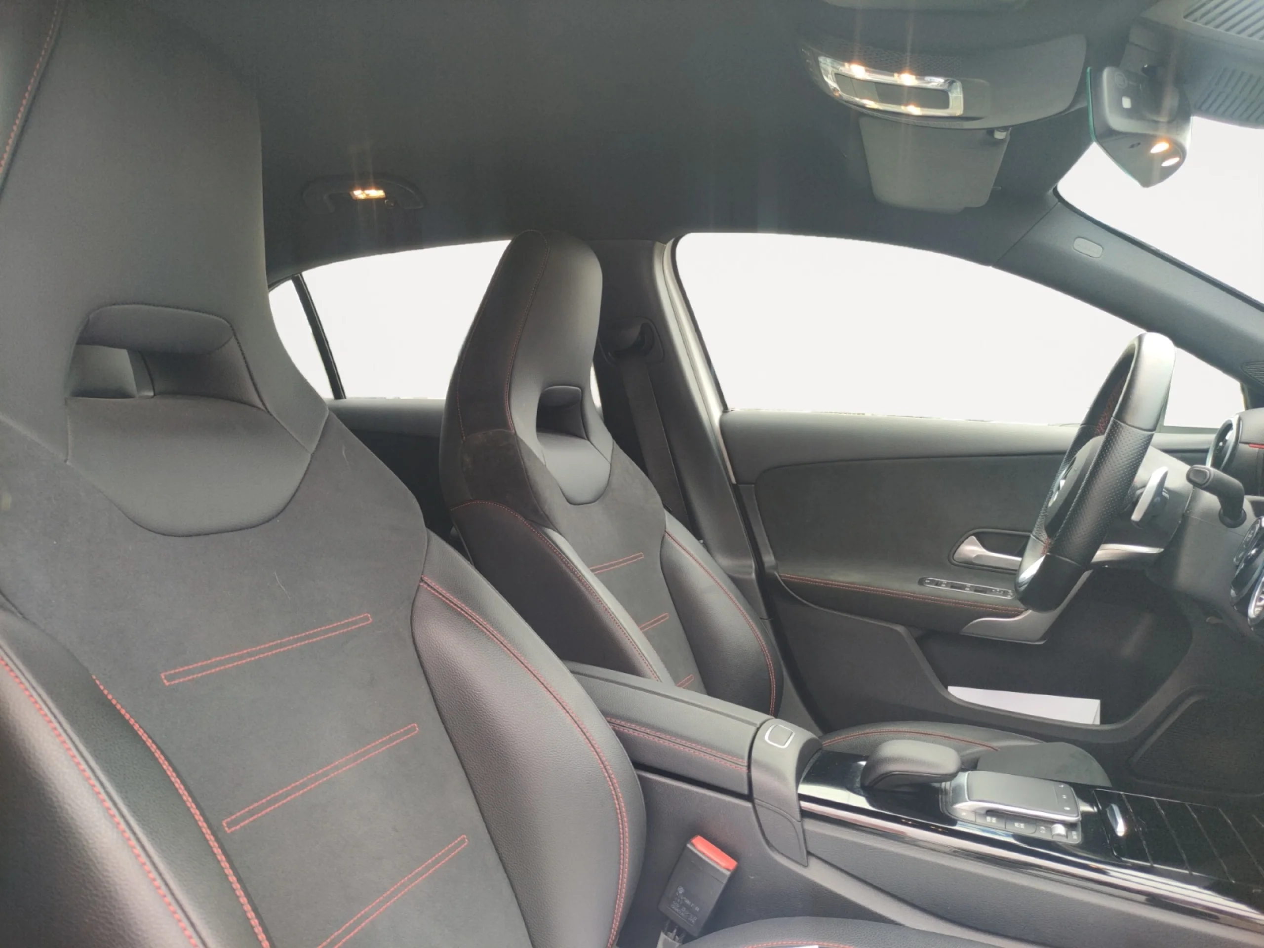 MERCEDES-BENZ CLASE A A 200 D - Foto 5
