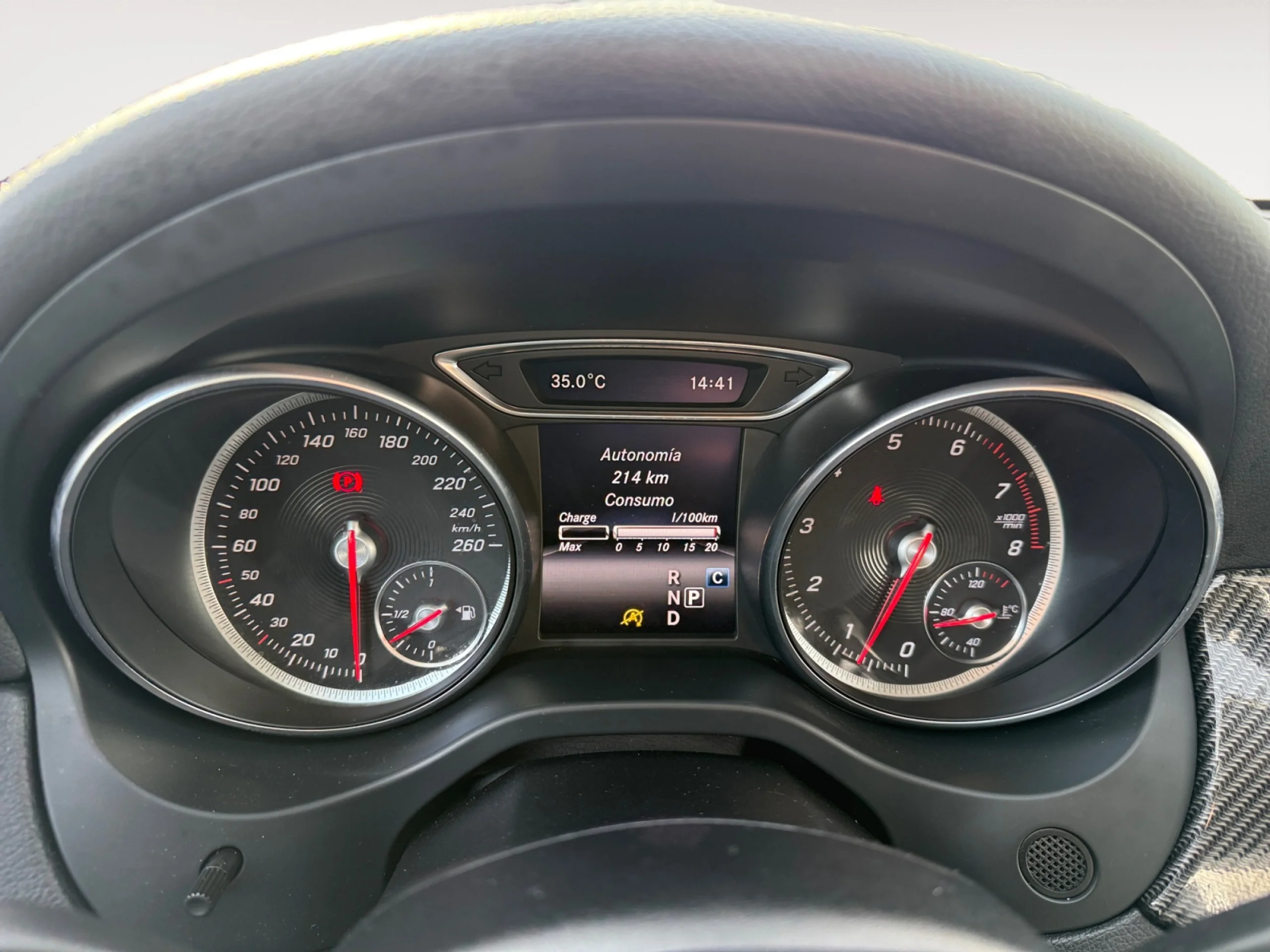 MERCEDES-BENZ CLA CLA 200 SHOOTING BRAKE - Foto 10