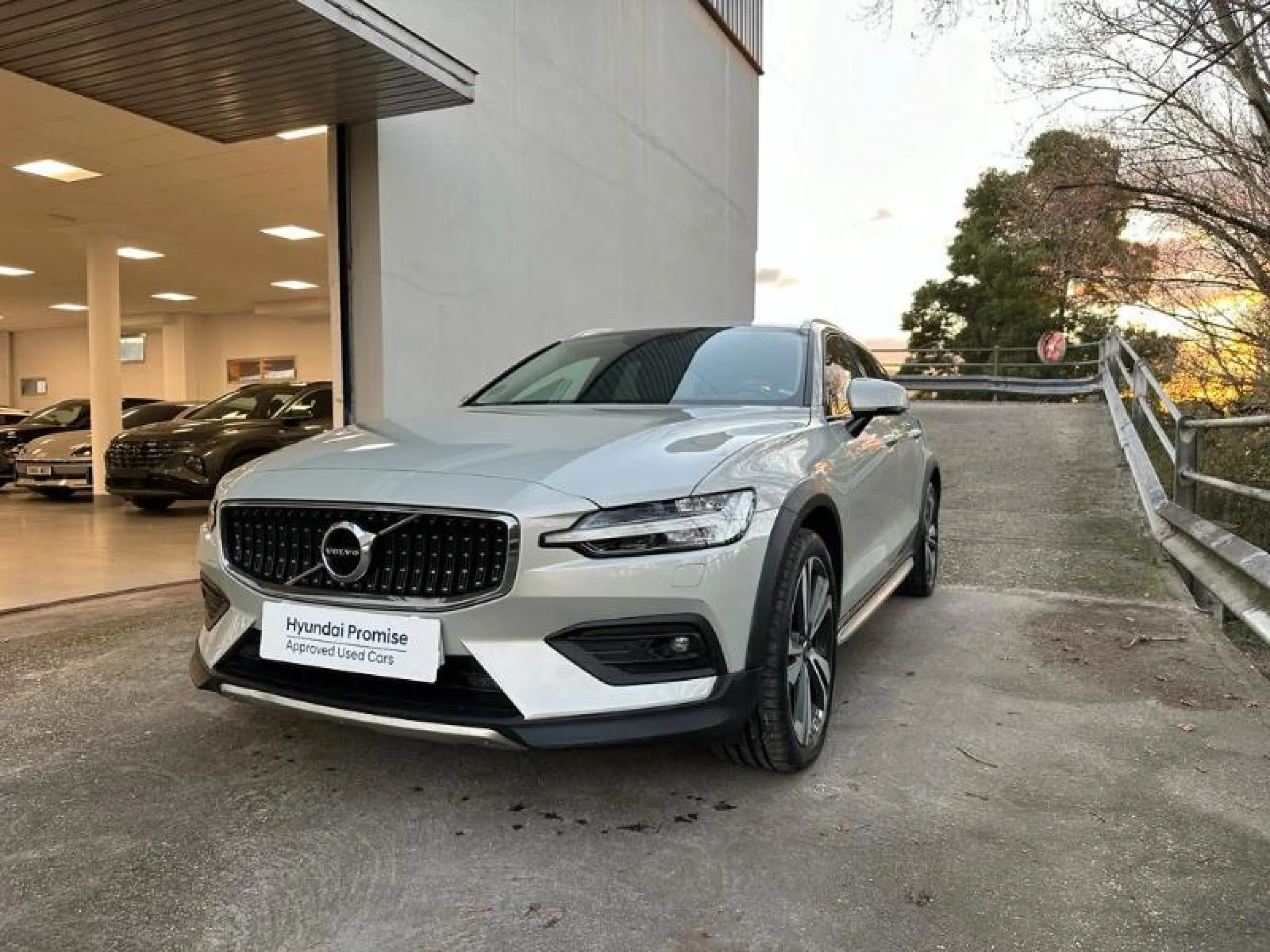 VOLVO V60 cross country 2.0 D4 AUTO AWD - Foto 1