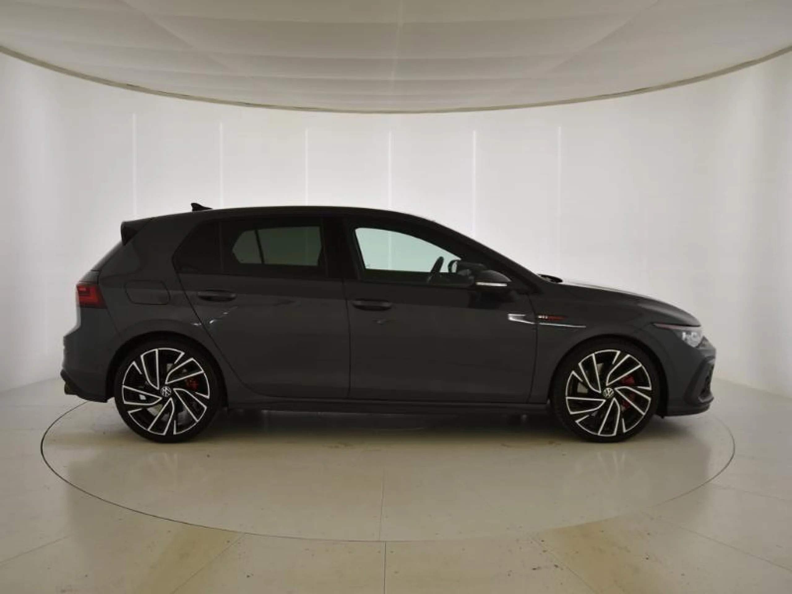VOLKSWAGEN GOLF GTI 2.0 TSI 180KW (245CV) - Foto 3